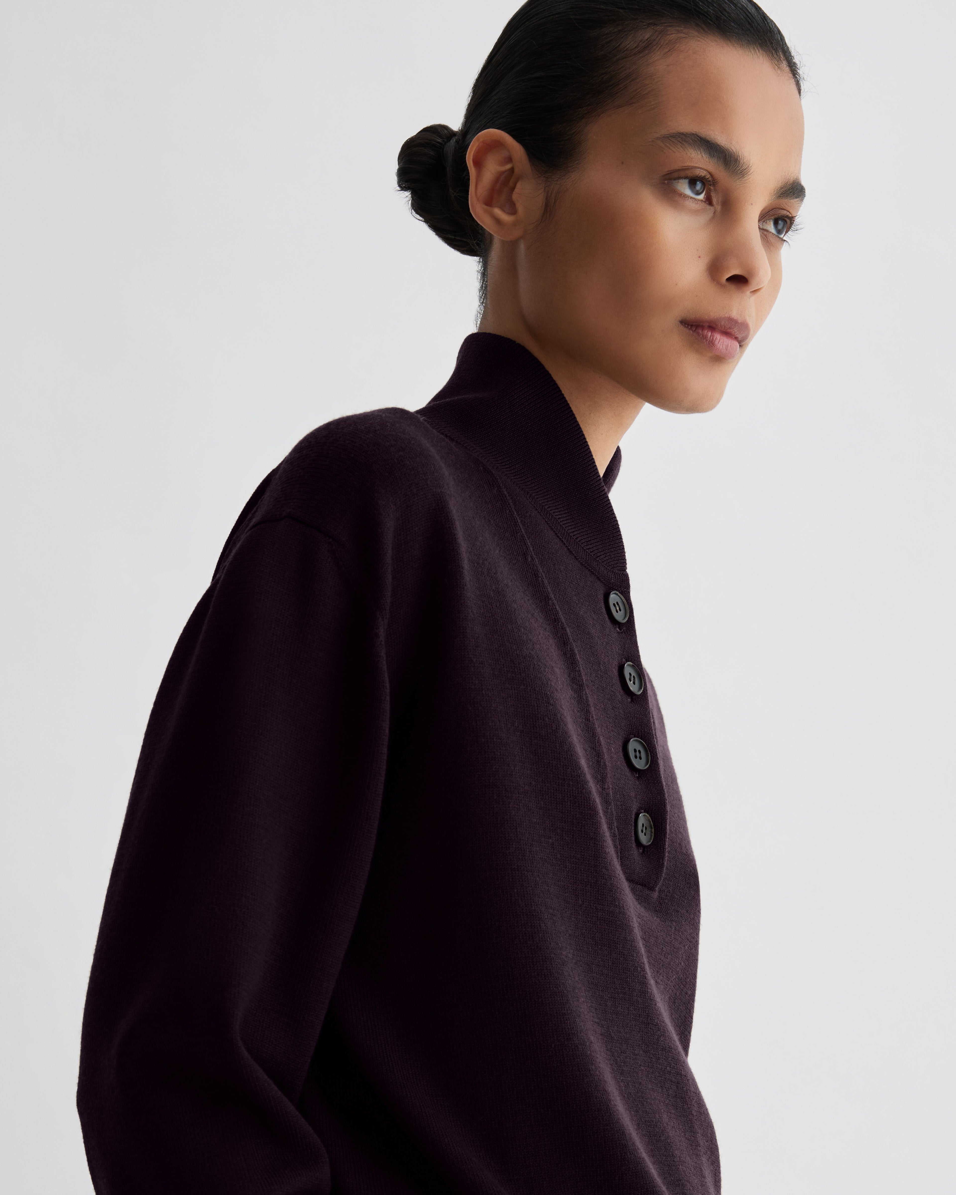 Alicia Sweater in Merino Wool, Deep Plum - Veronica De Piante