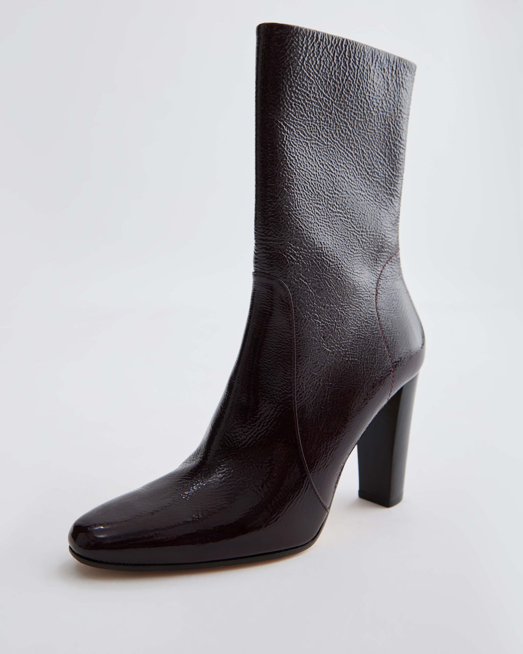 Veronica De Piante Gaia heeled ankle boots in burgundy patent leather, stylish shoes with a sleek ankle-high design.