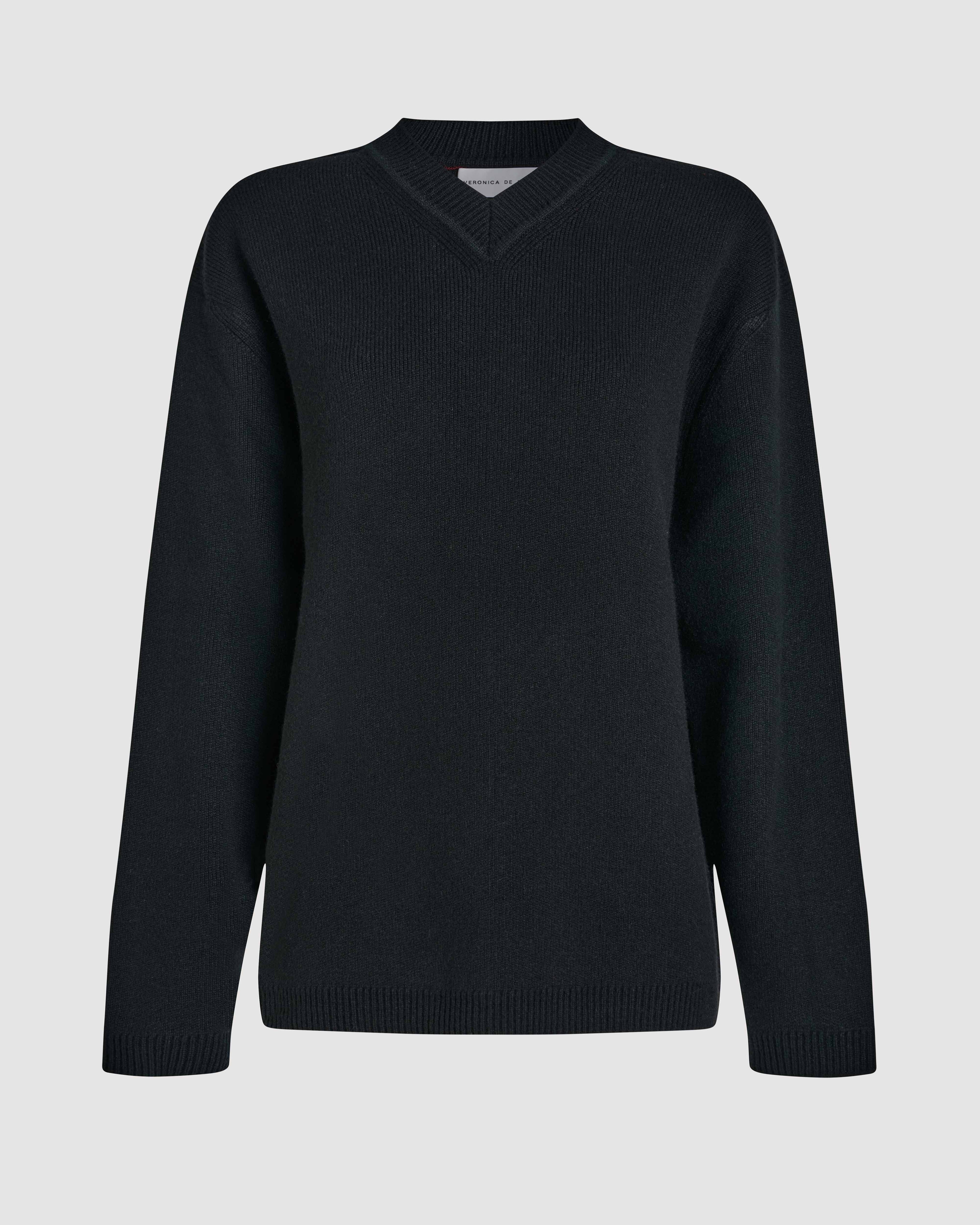 Black Veronica De Piante Elara Cashmere Sweater, cozy knitwear with a relaxed fit and ribbed detailing.