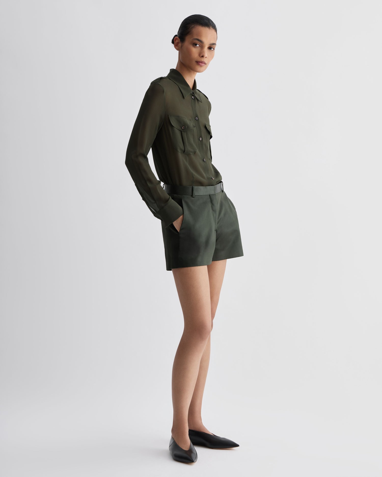 Daphne Shirt in Silk, Olive - Veronica De Piante