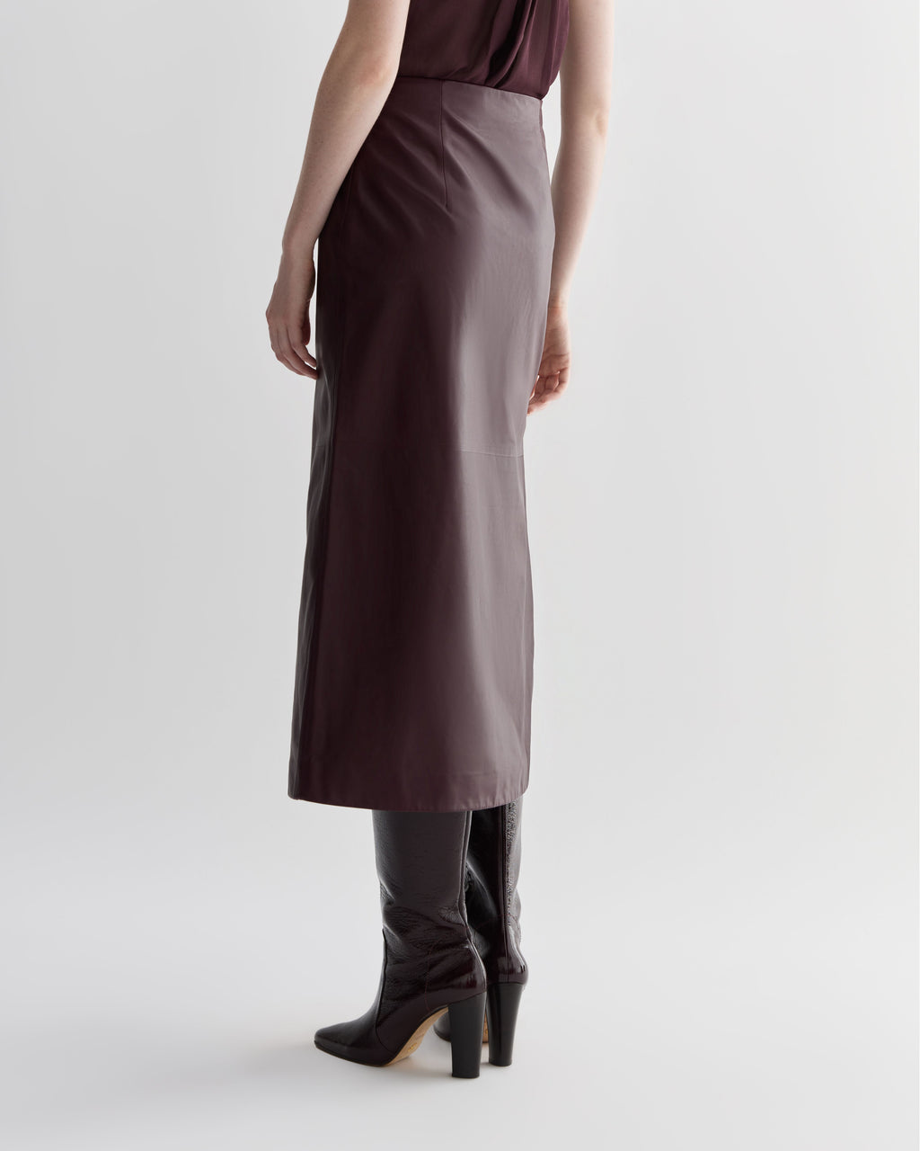 Gisele Skirt in Nappa Leather, Maroon - Veronica De Piante