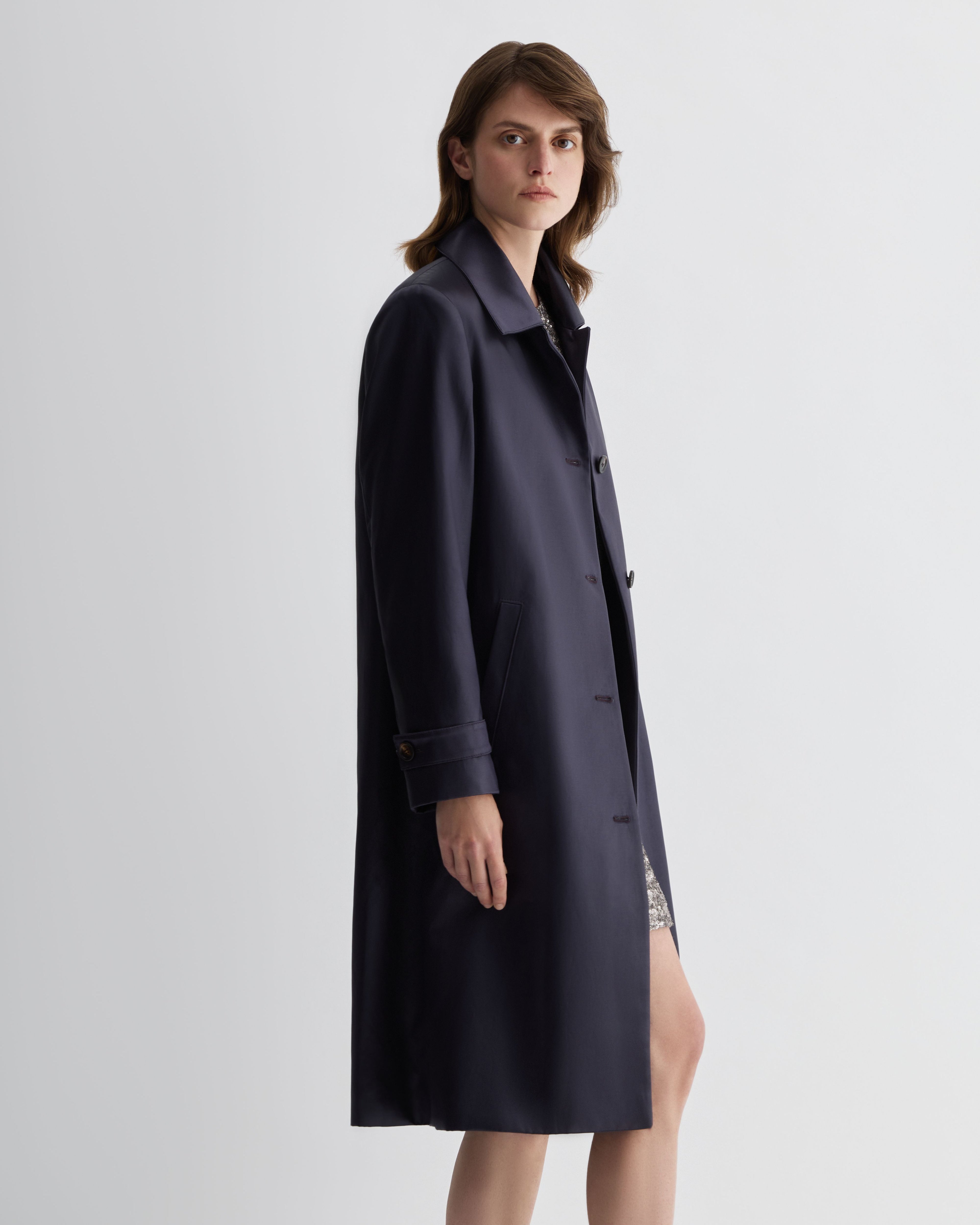 Heather Coat in Technical Cotton, Plum - Veronica De Piante
