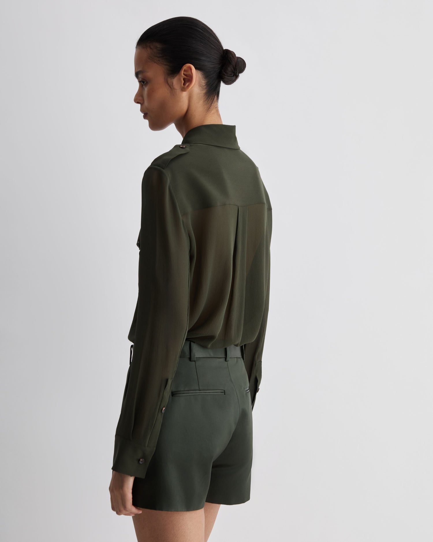 Daphne Shirt in Silk, Olive - Veronica De Piante