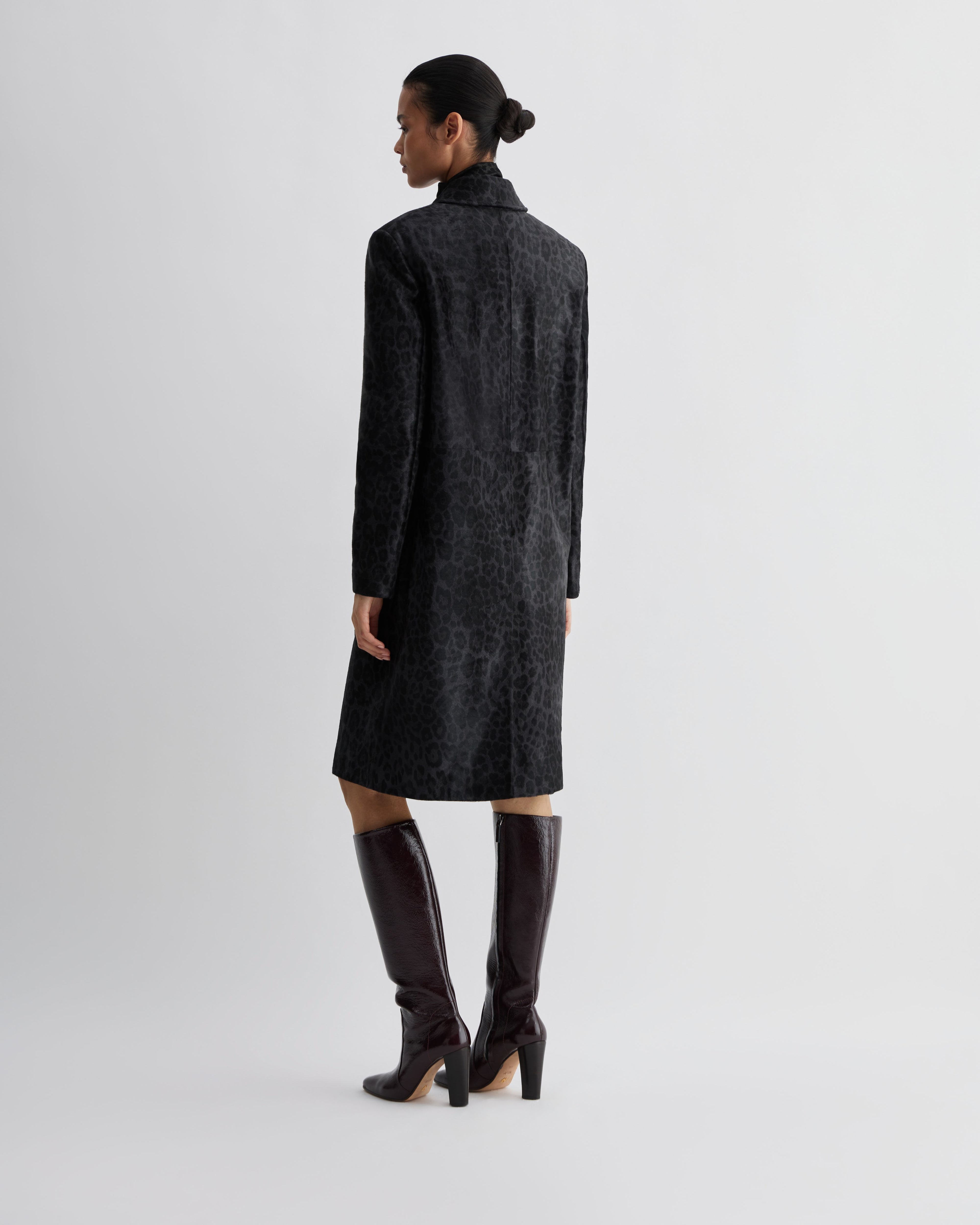 Gabriele Coat in Calf Hair, Dark Grey Leopard - Veronica De Piante