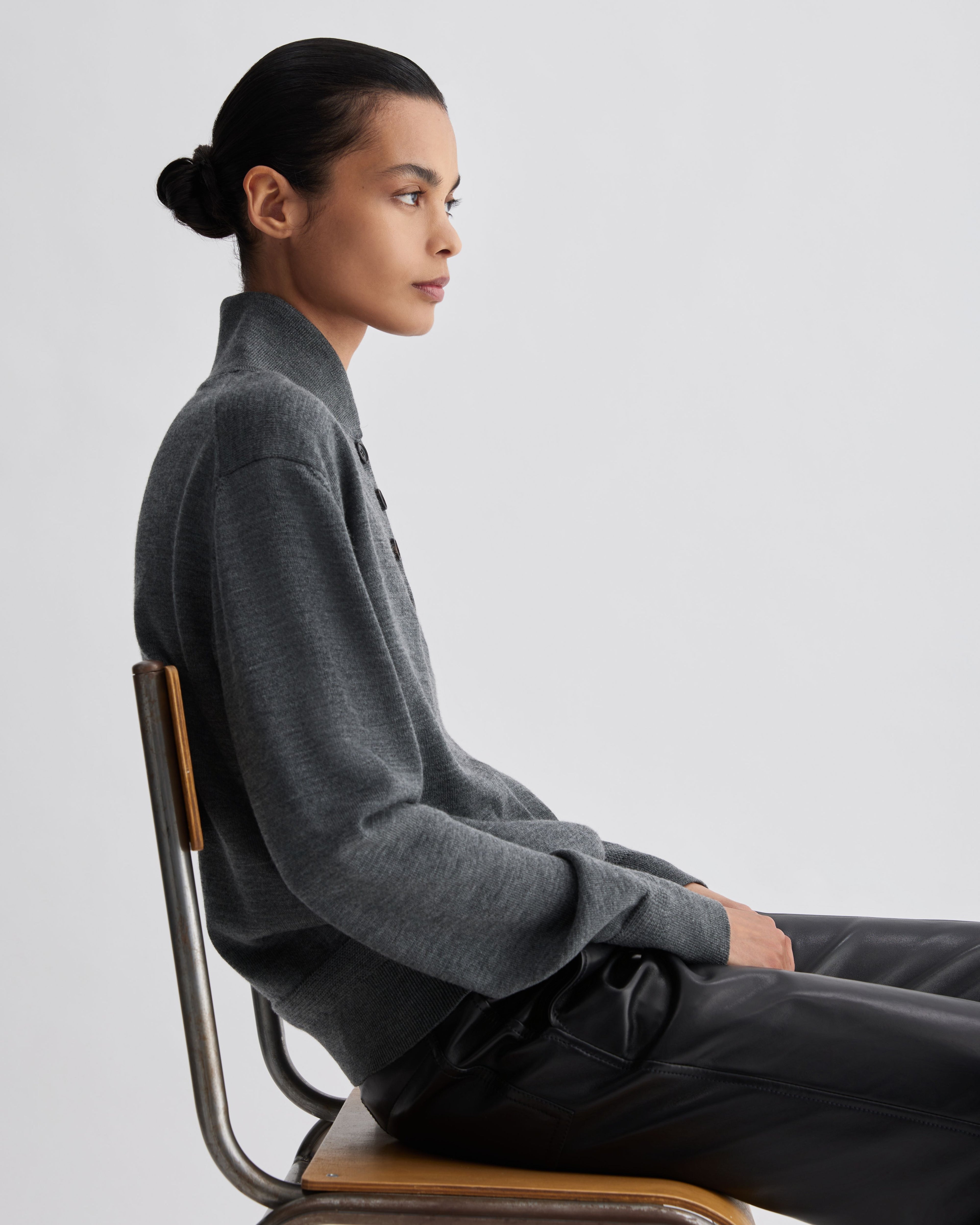 Veronica De Piante Alicia Merino Wool Sweater in Grey Melange, knitwear with a cozy, textured appearance and ribbed collar.