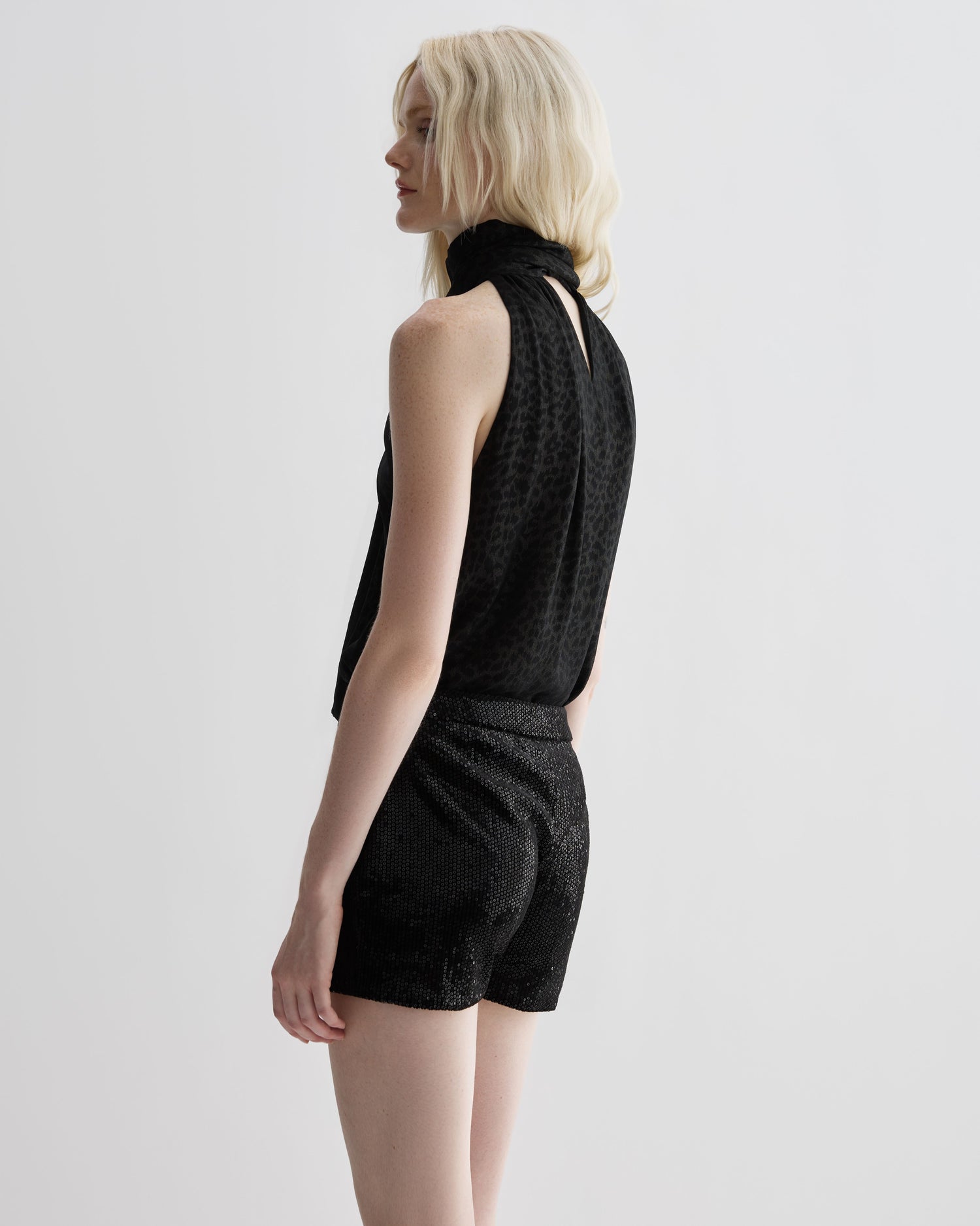 Elysia Top in Silk, Silver Leopard