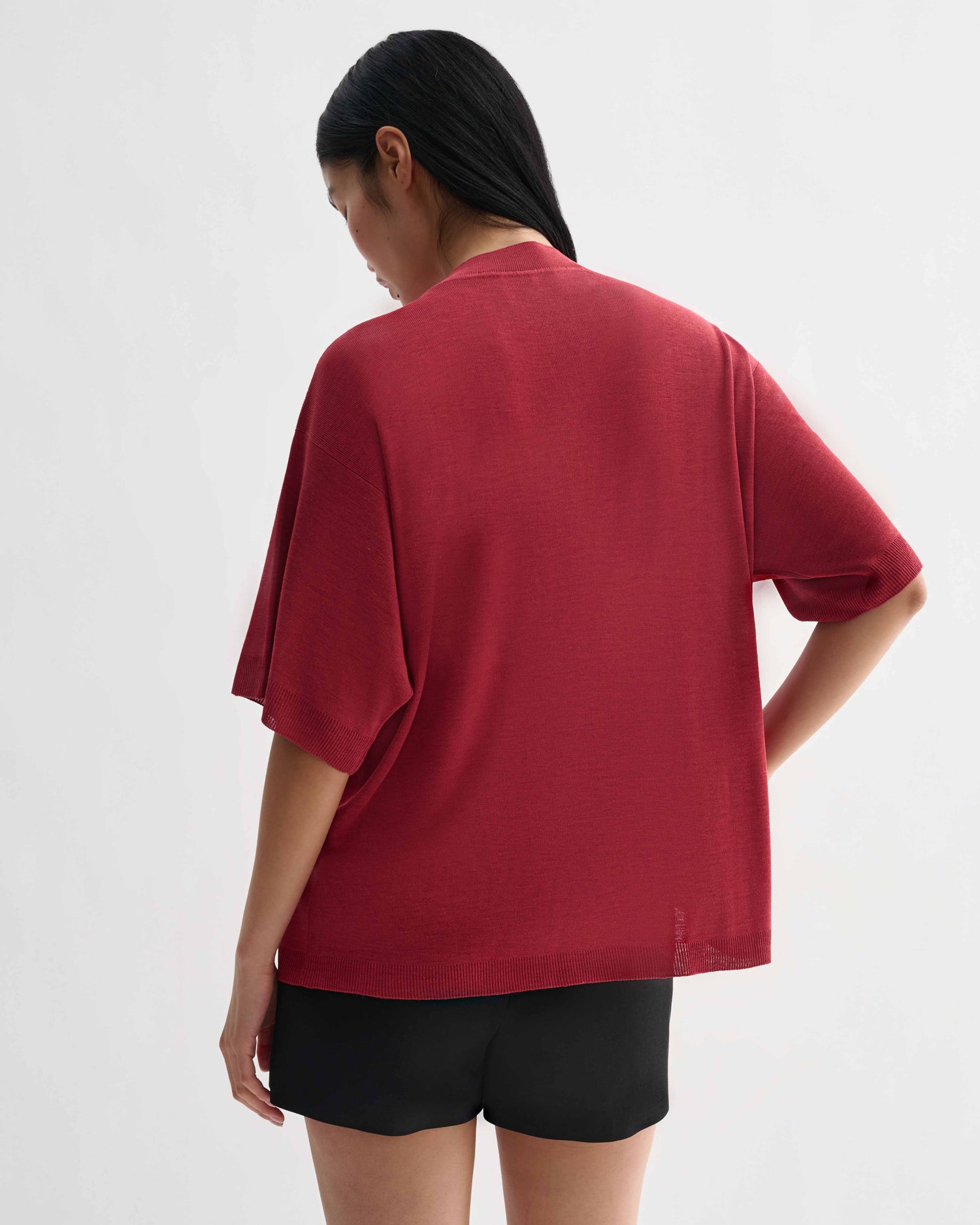 Red Carys knit T-shirt by Veronica De Piante, featuring soft viscose fabric and a stylish, fitted design.