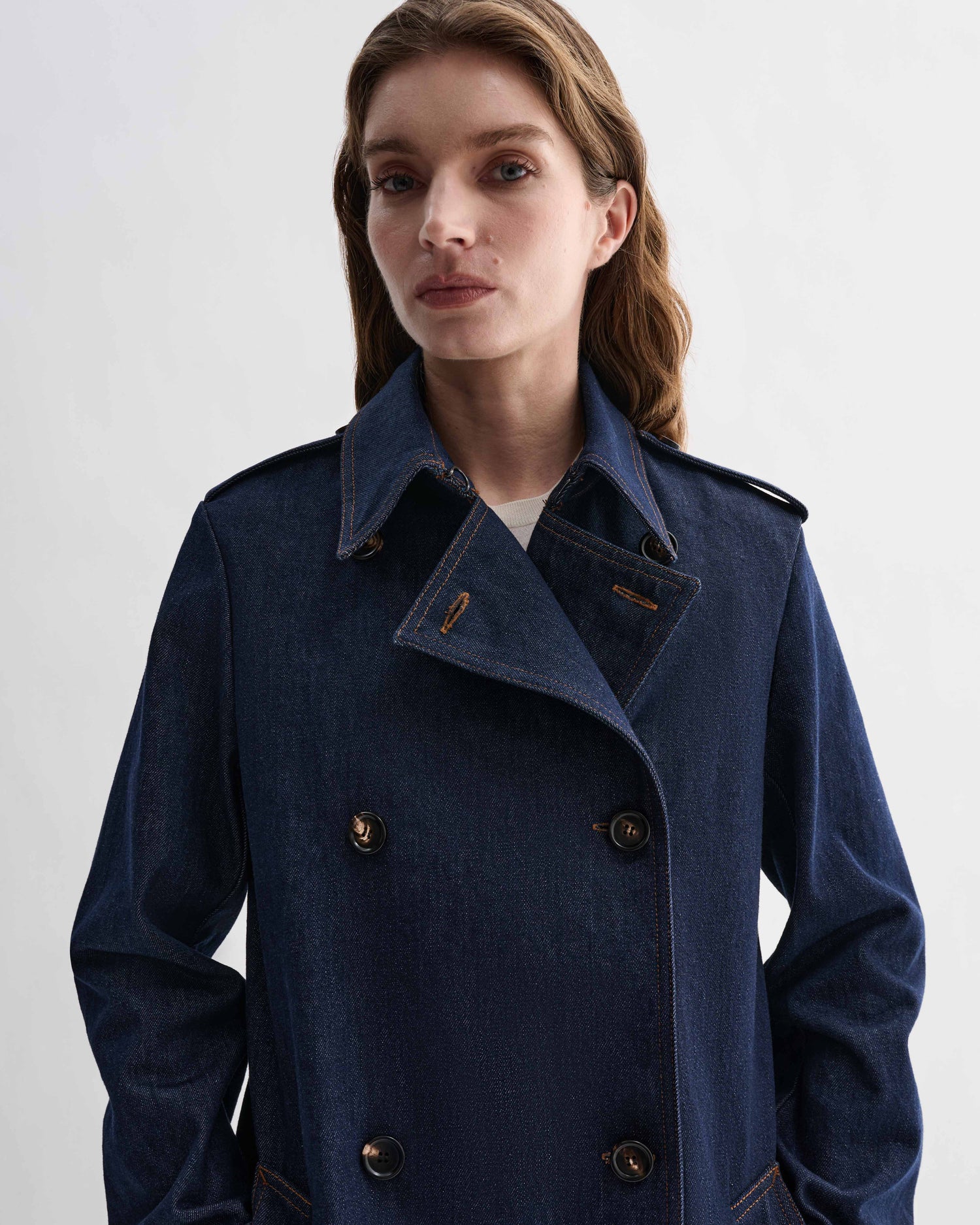 Veronica De Piante Charlotte Trench in blue denim, stylish coat with classic collar and button details, perfect for layered looks.