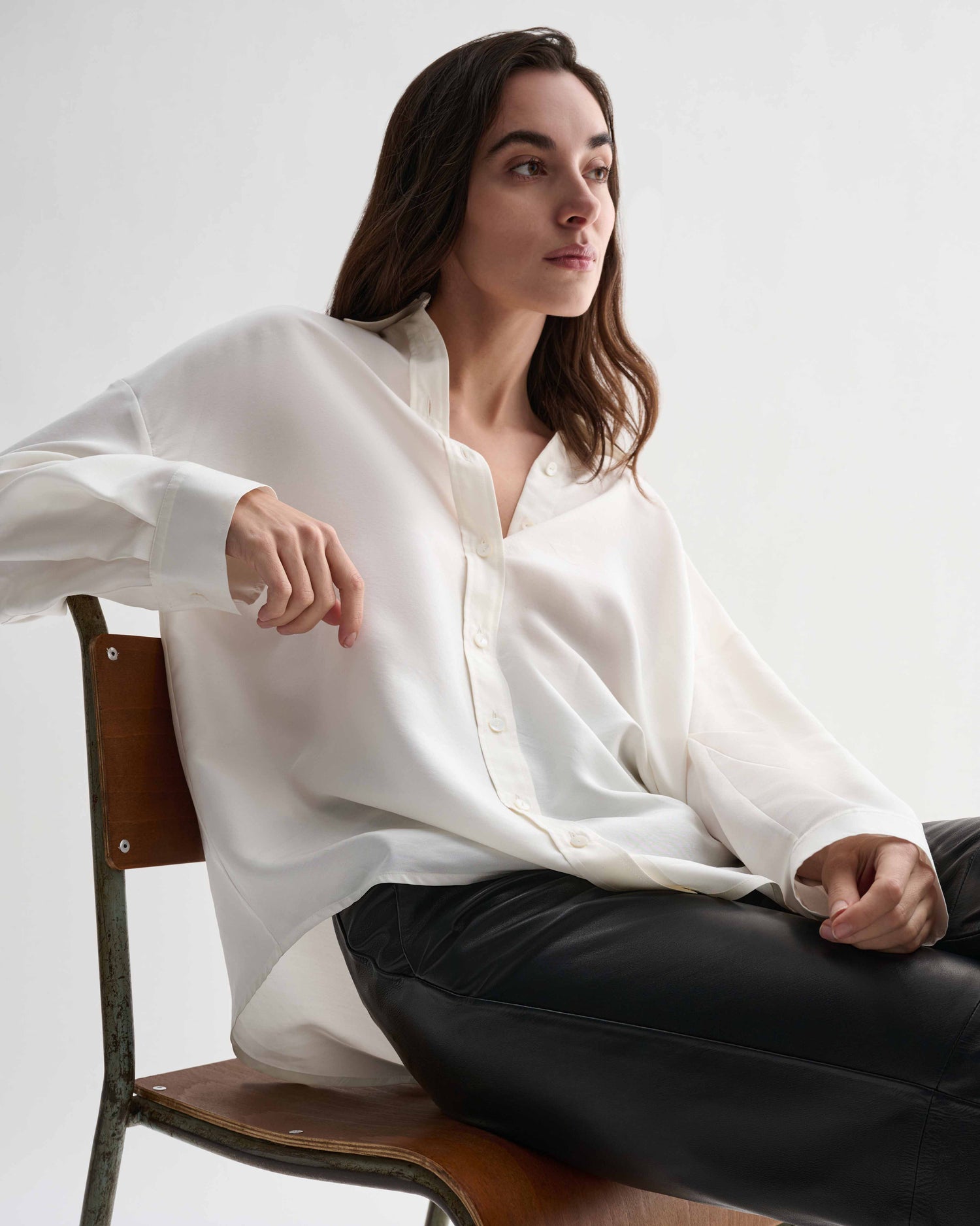 Off-white silk Maren shirt by Veronica De Piante, featuring a classic top with elegant drape and refined tailoring.