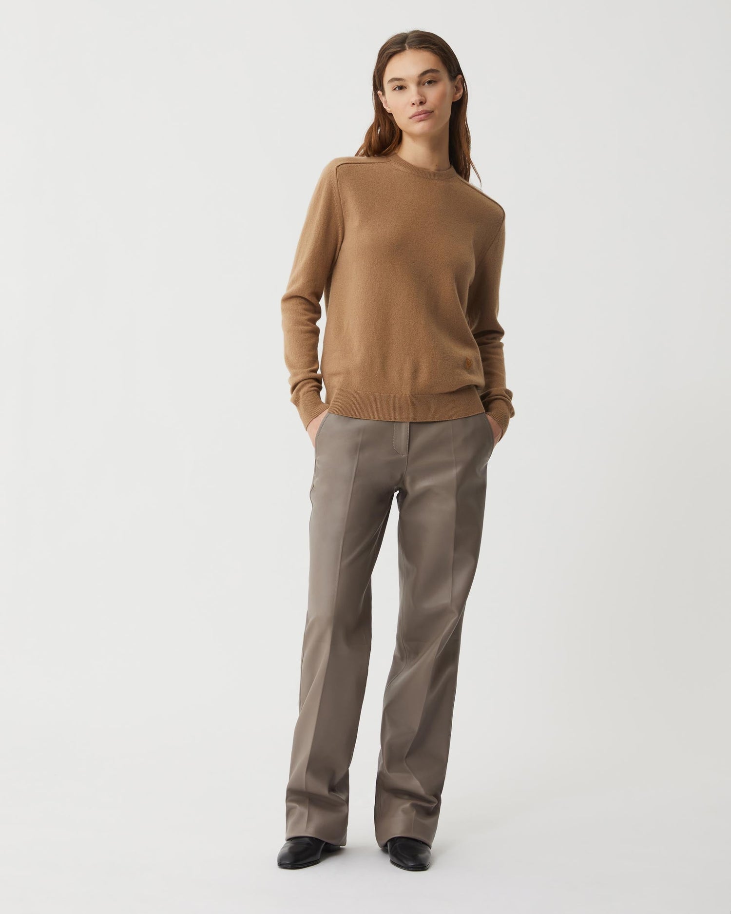 Veronica de Piante Avery Nappa Leather Trouser in Smog, stylish brown bottoms with a tailored fit and smooth leather texture.