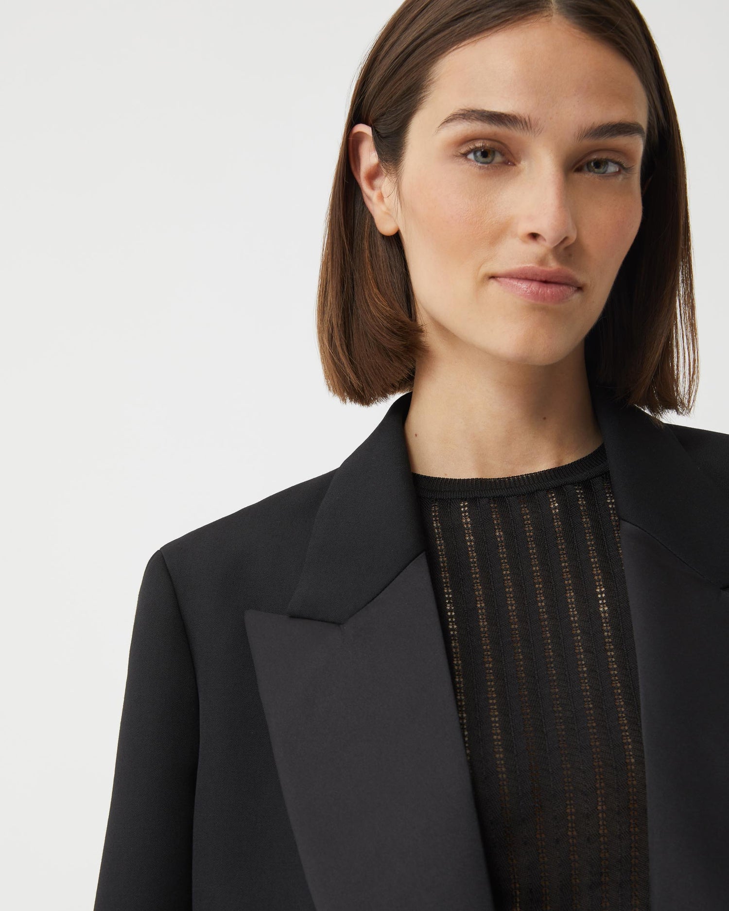 Evelyn Tuxedo Jacket in Wool, Black