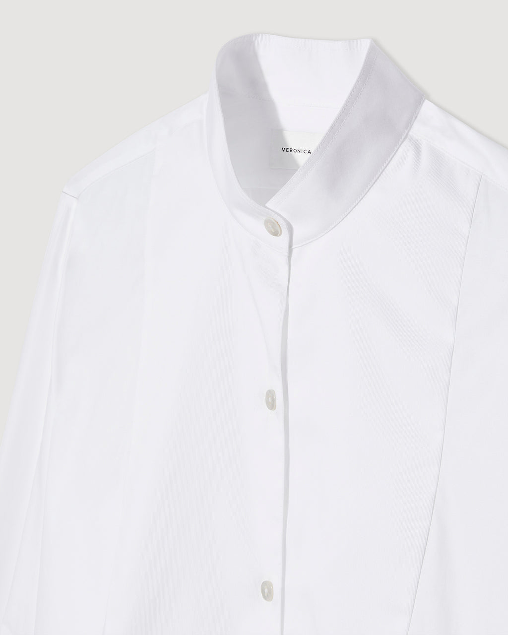 White cotton poplin tuxedo shirt by Veronica De Piante, featuring a classic design and elegant collar details.