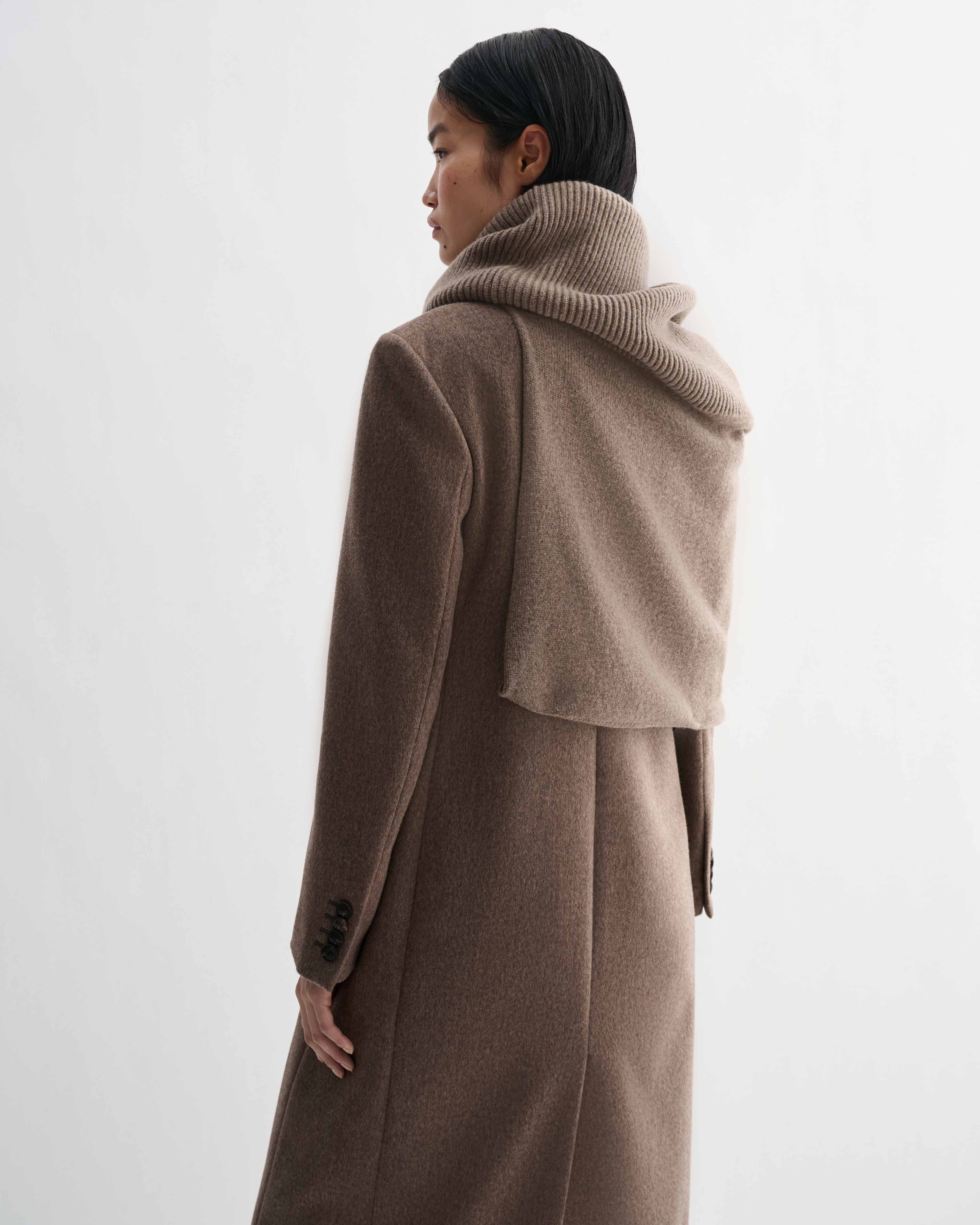 Caro Snood in Wool Cashmere, Camel - Veronica De Piante