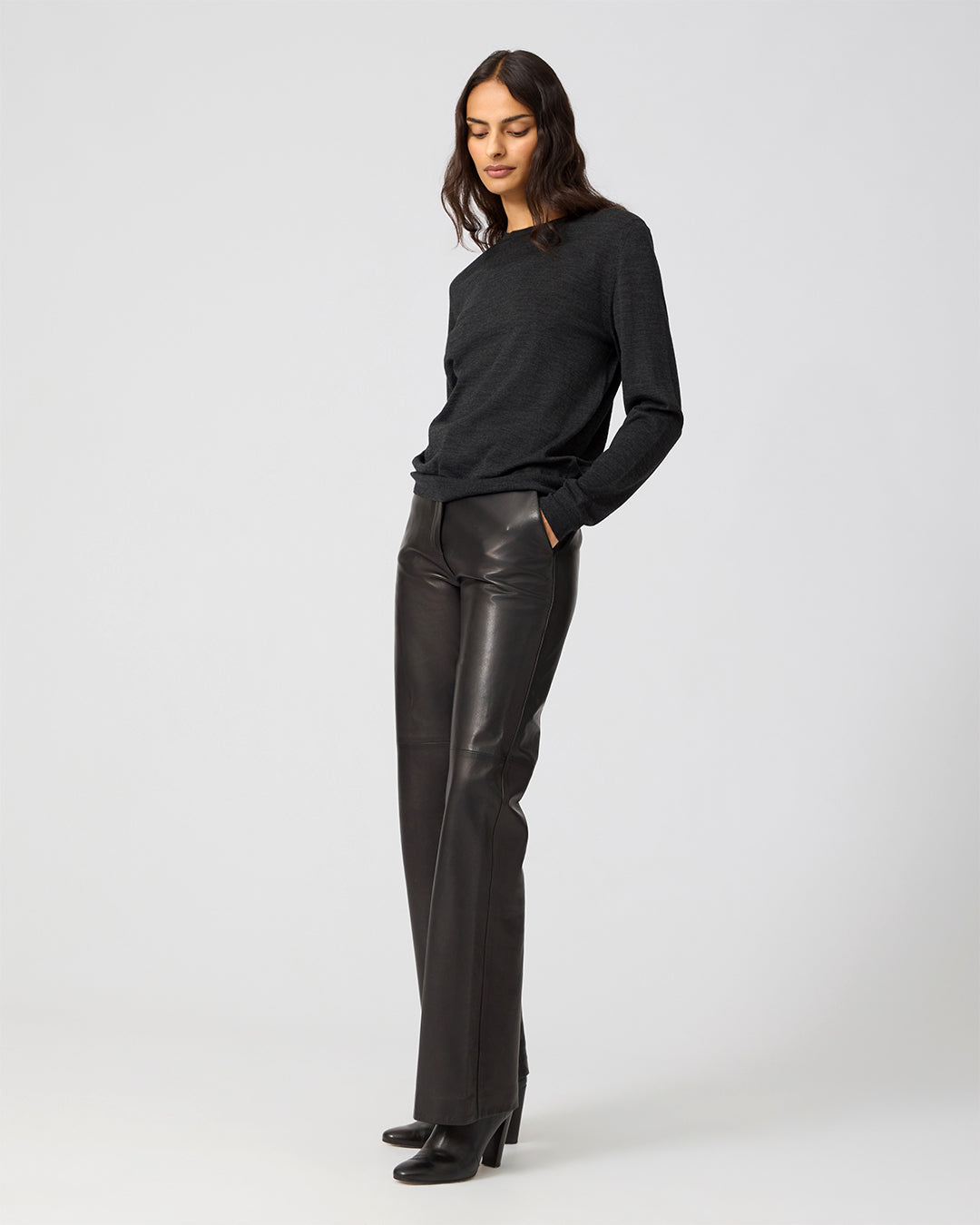 Rae Sweater In Merino Wool, Charcoal