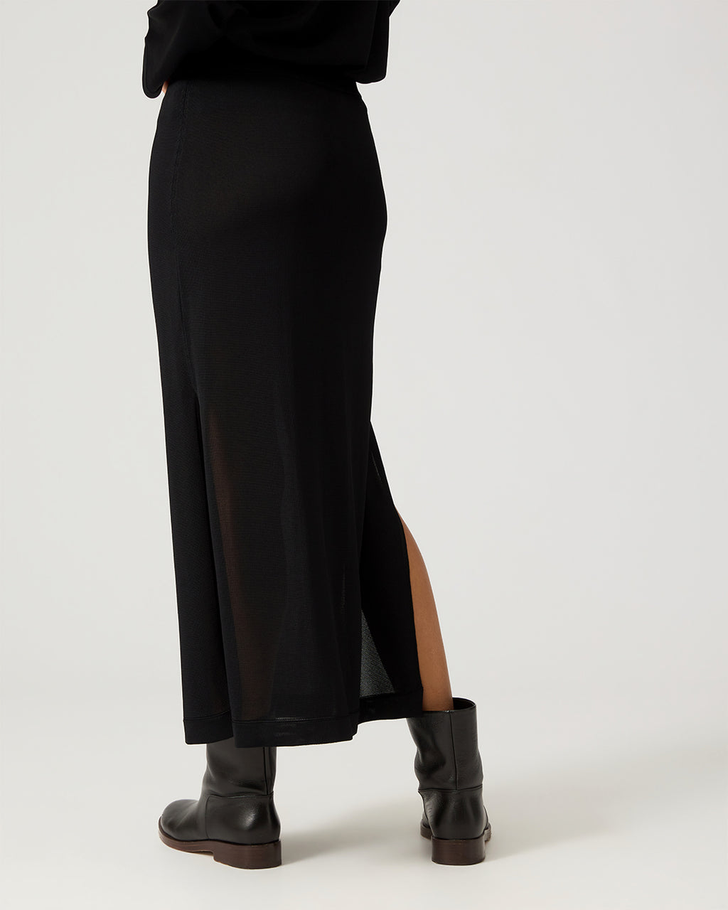 Leo Knit Skirt In Viscose, Black