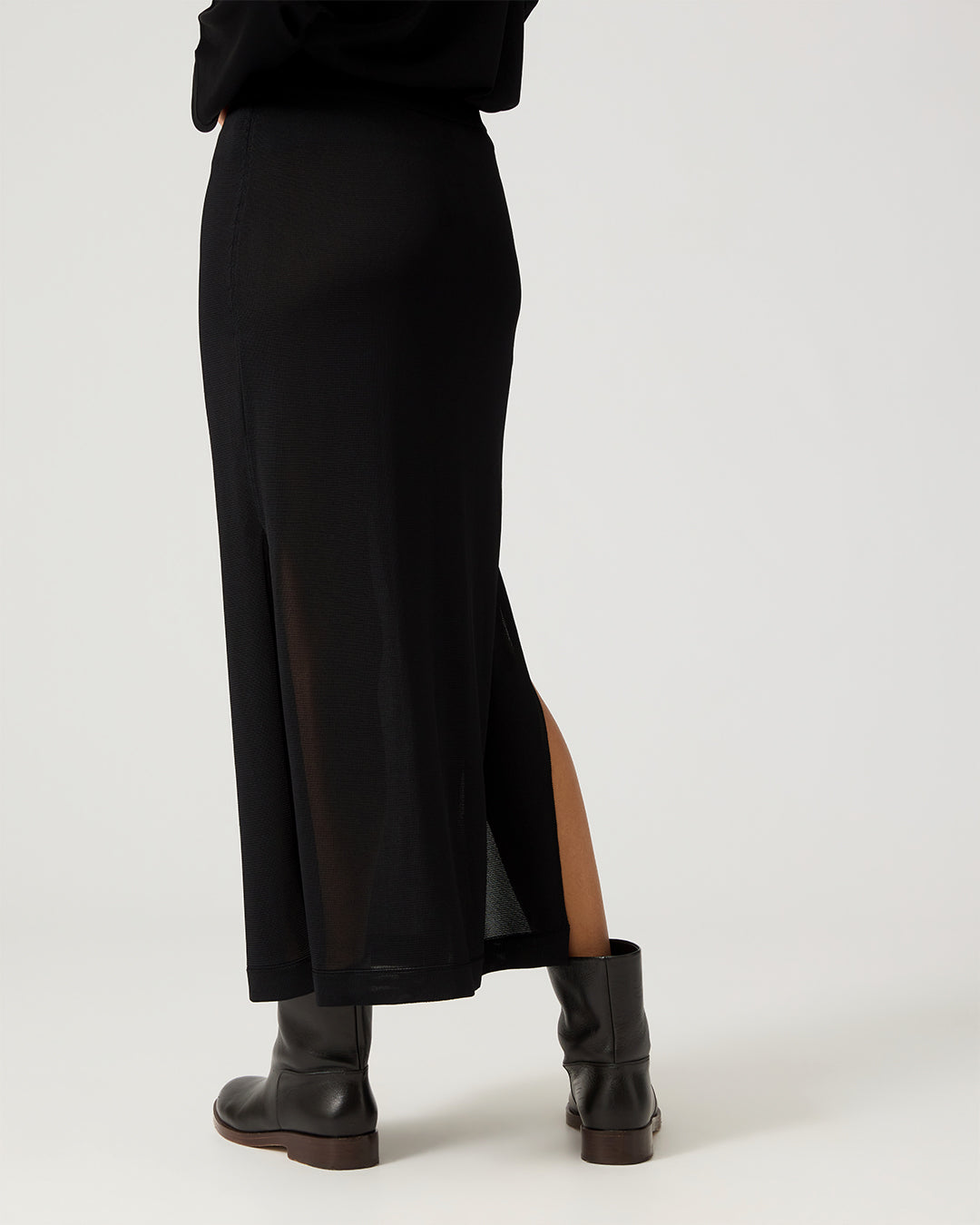 Leo Knit Skirt In Viscose, Black
