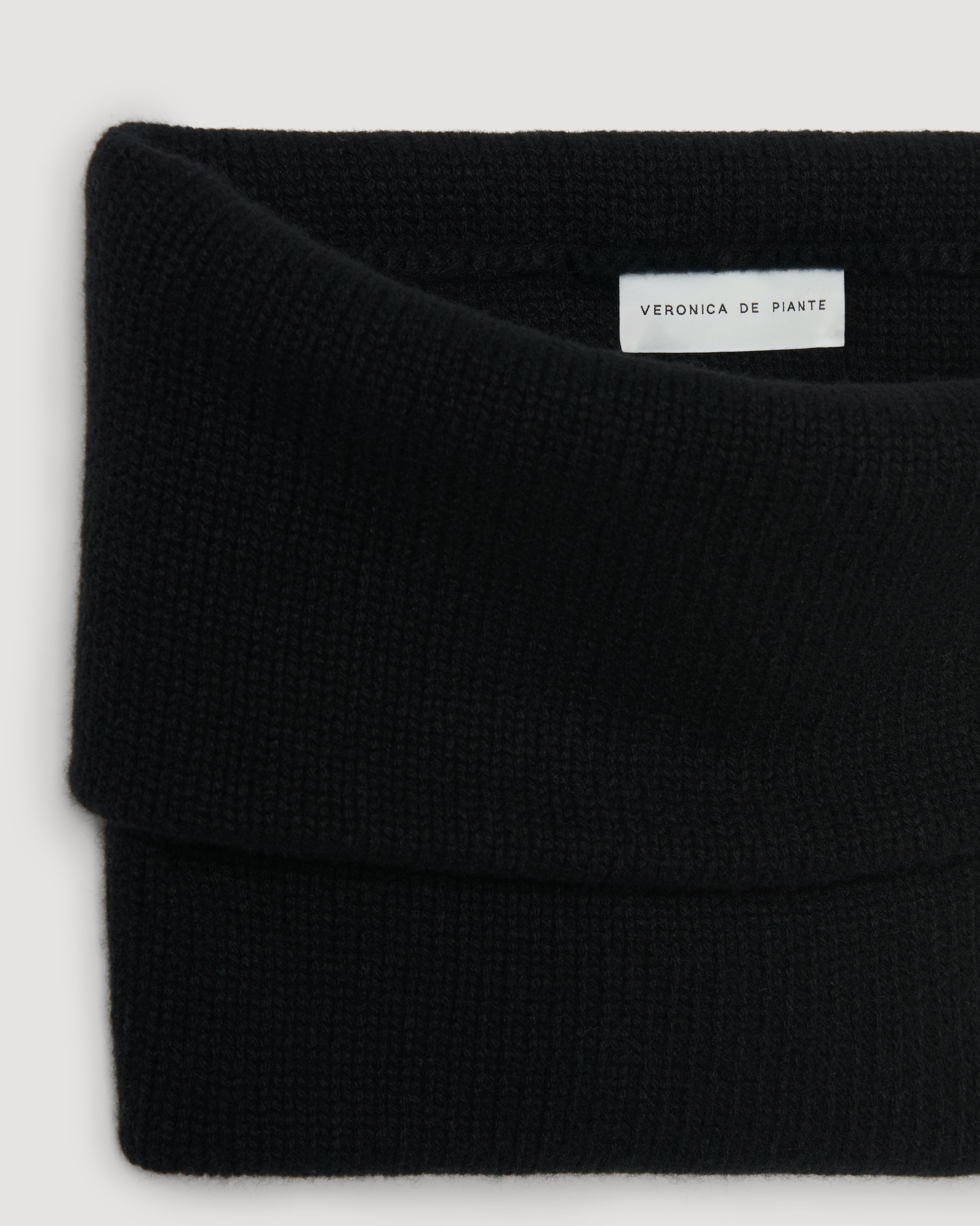 Fleur Snood in Wool Cashmere, Black - Veronica De Piante