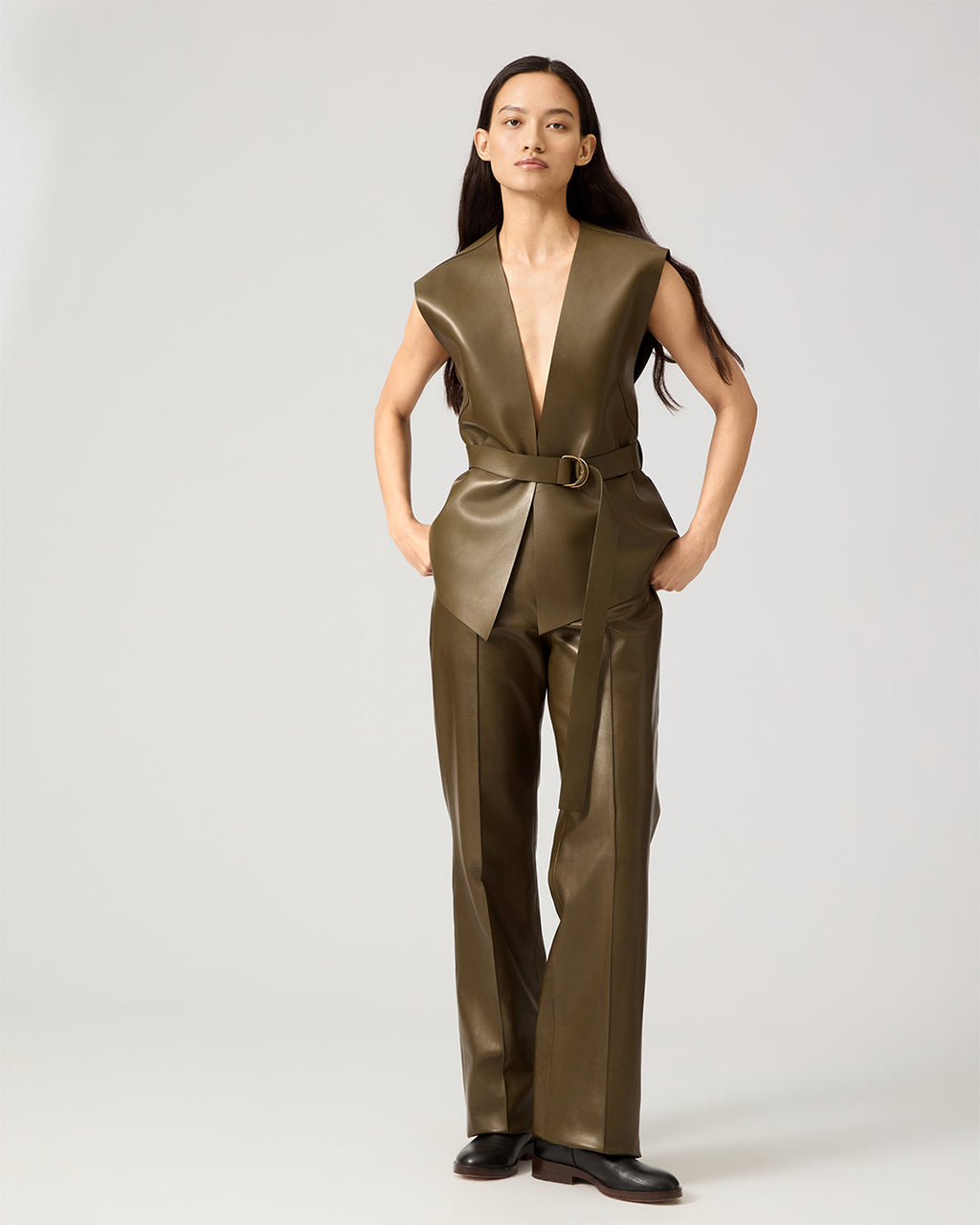 Matilda Top In Plongé Leather, Dark Olive