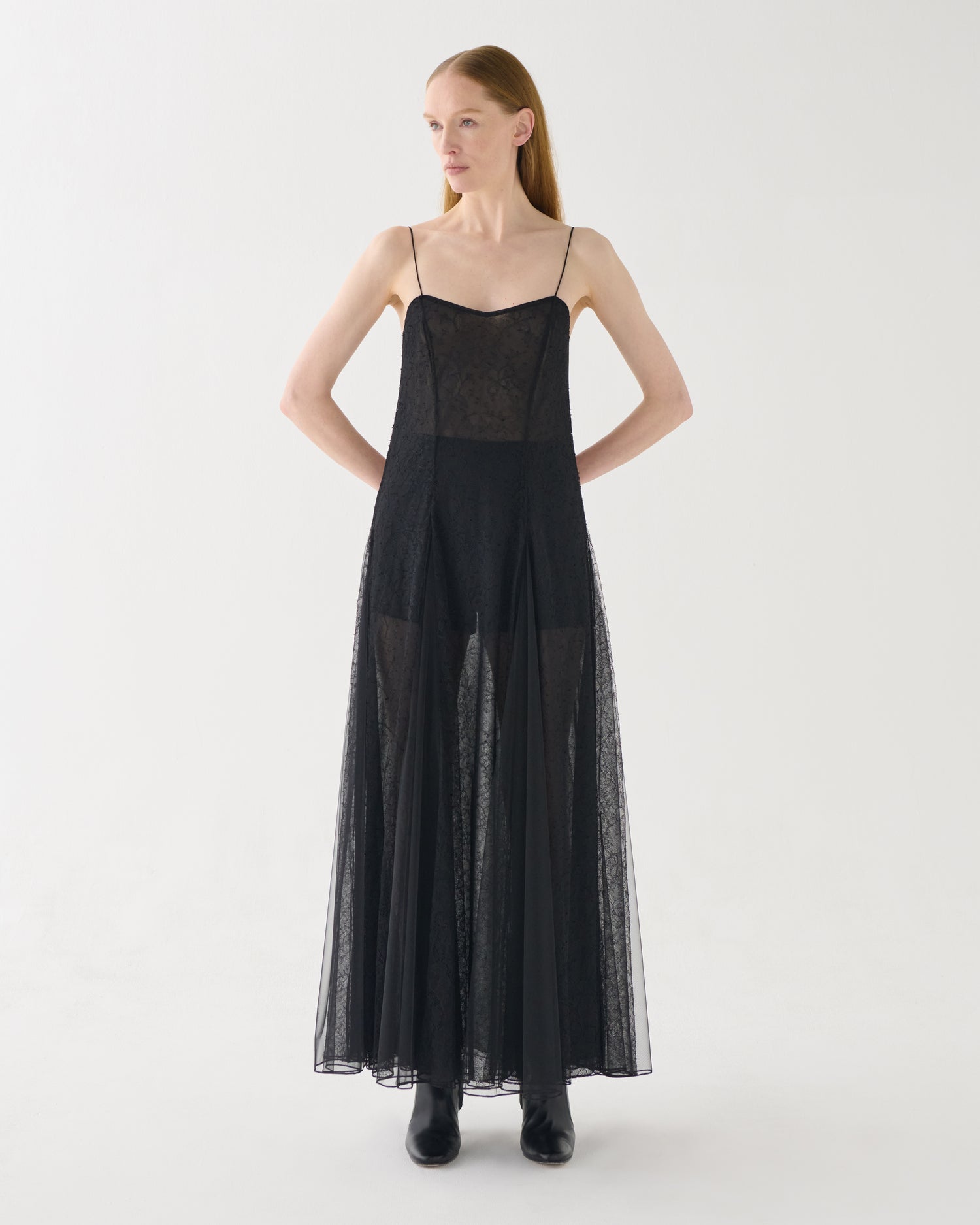 Gigi Dress in Lace, Black