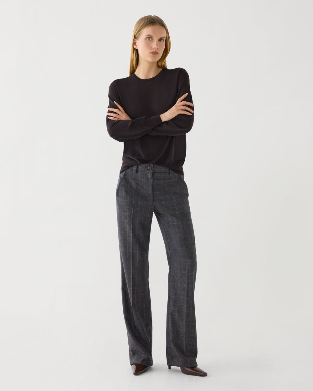 Avery Trouser in Plaid Suiting, Dark Grey Plaid