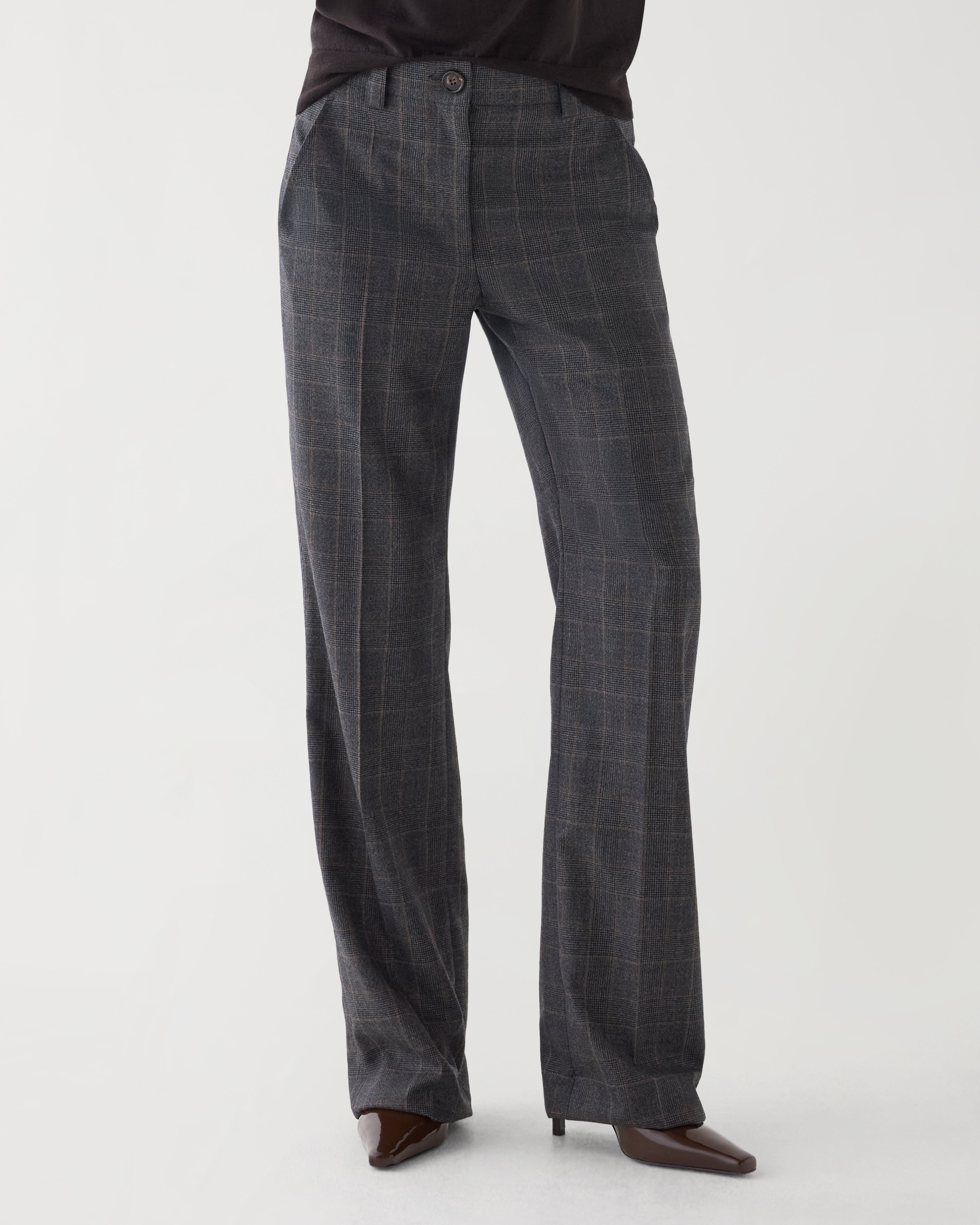 Dark grey plaid Avery trousers made from suiting fabric, featuring a tailored fit and stylish design.