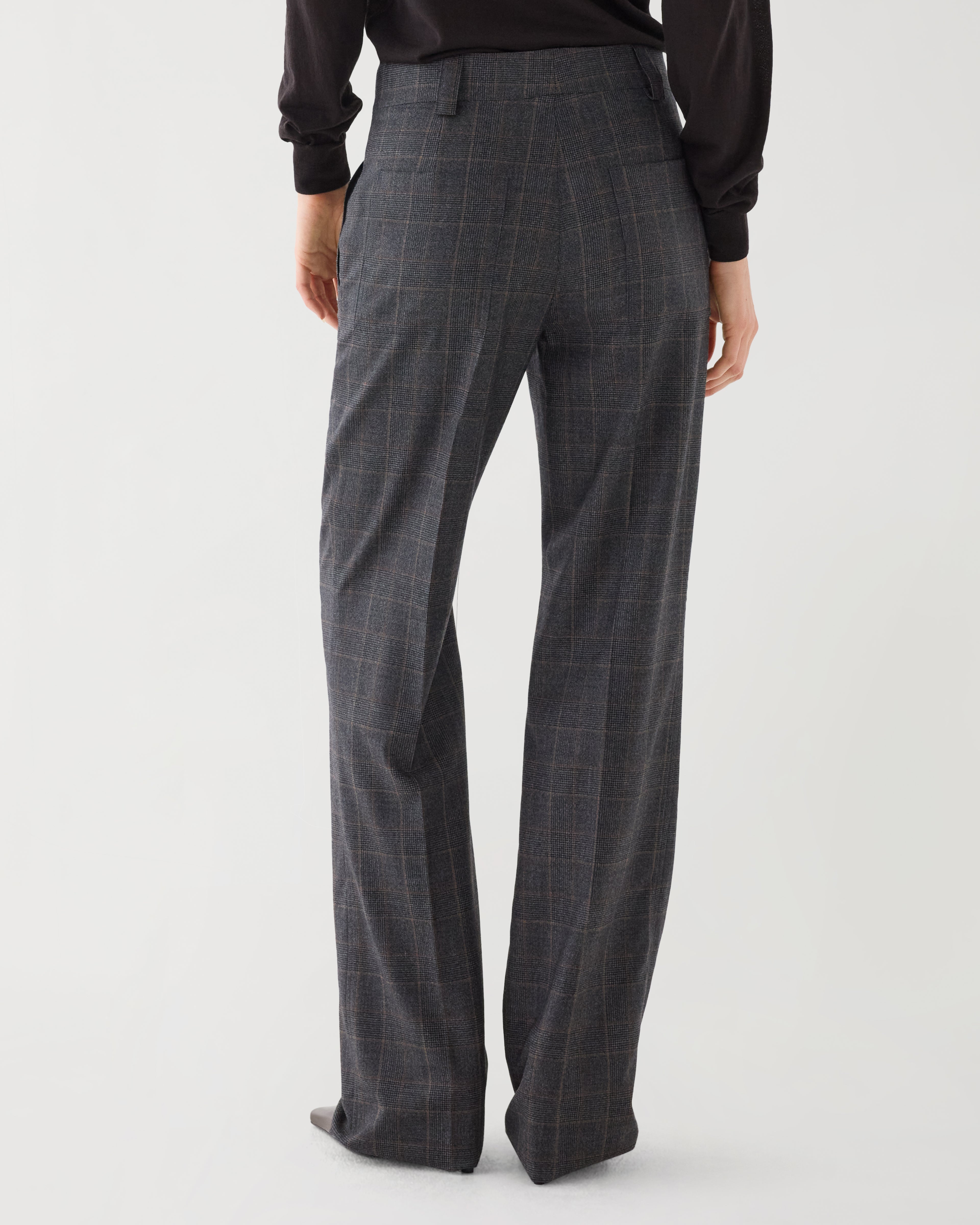 Dark grey plaid Avery trousers in suiting fabric, featuring a tailored fit and classic design for versatile styling.
