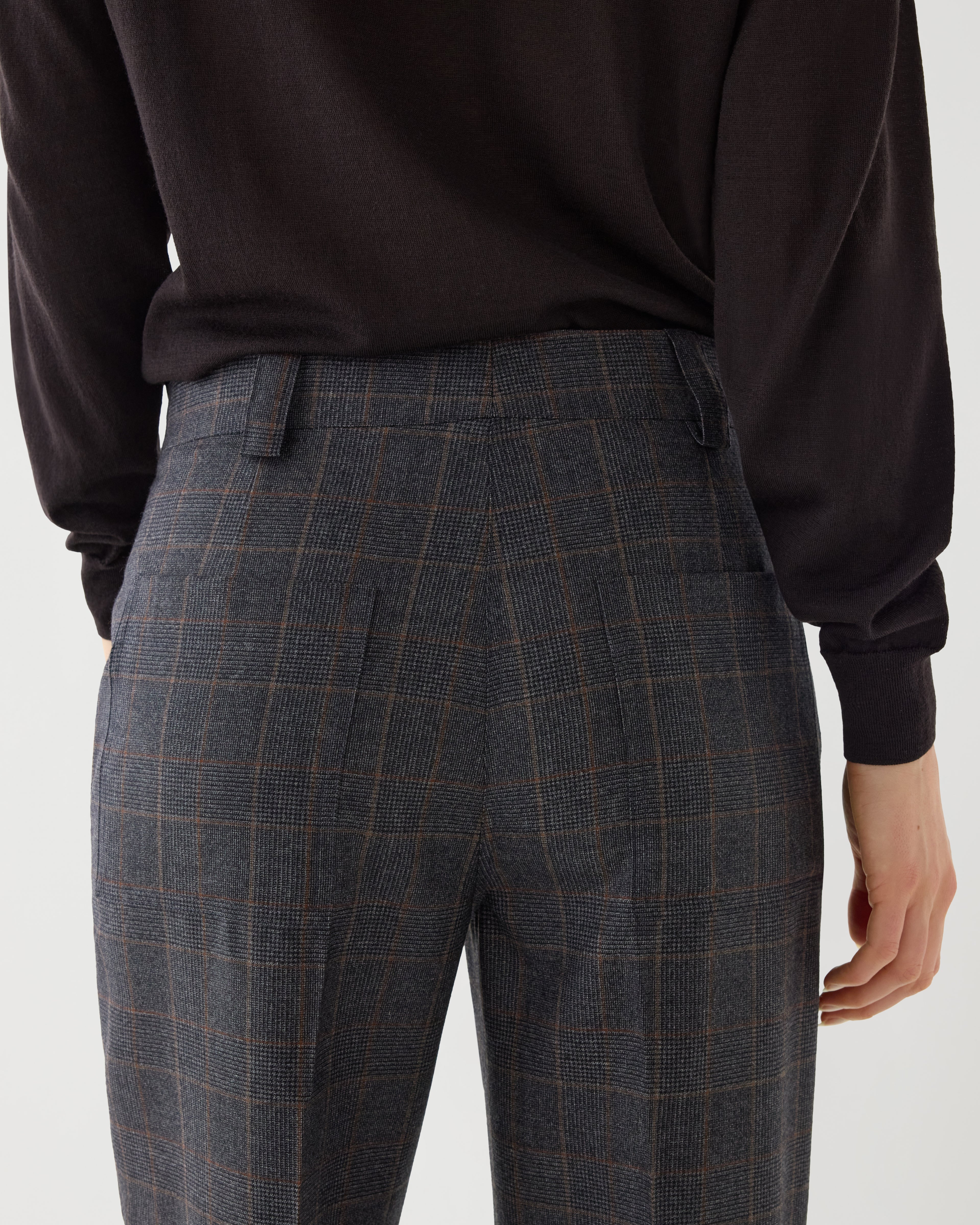 Dark grey plaid Avery trousers in suiting fabric, showcasing a tailored fit and classic design for versatile styling.