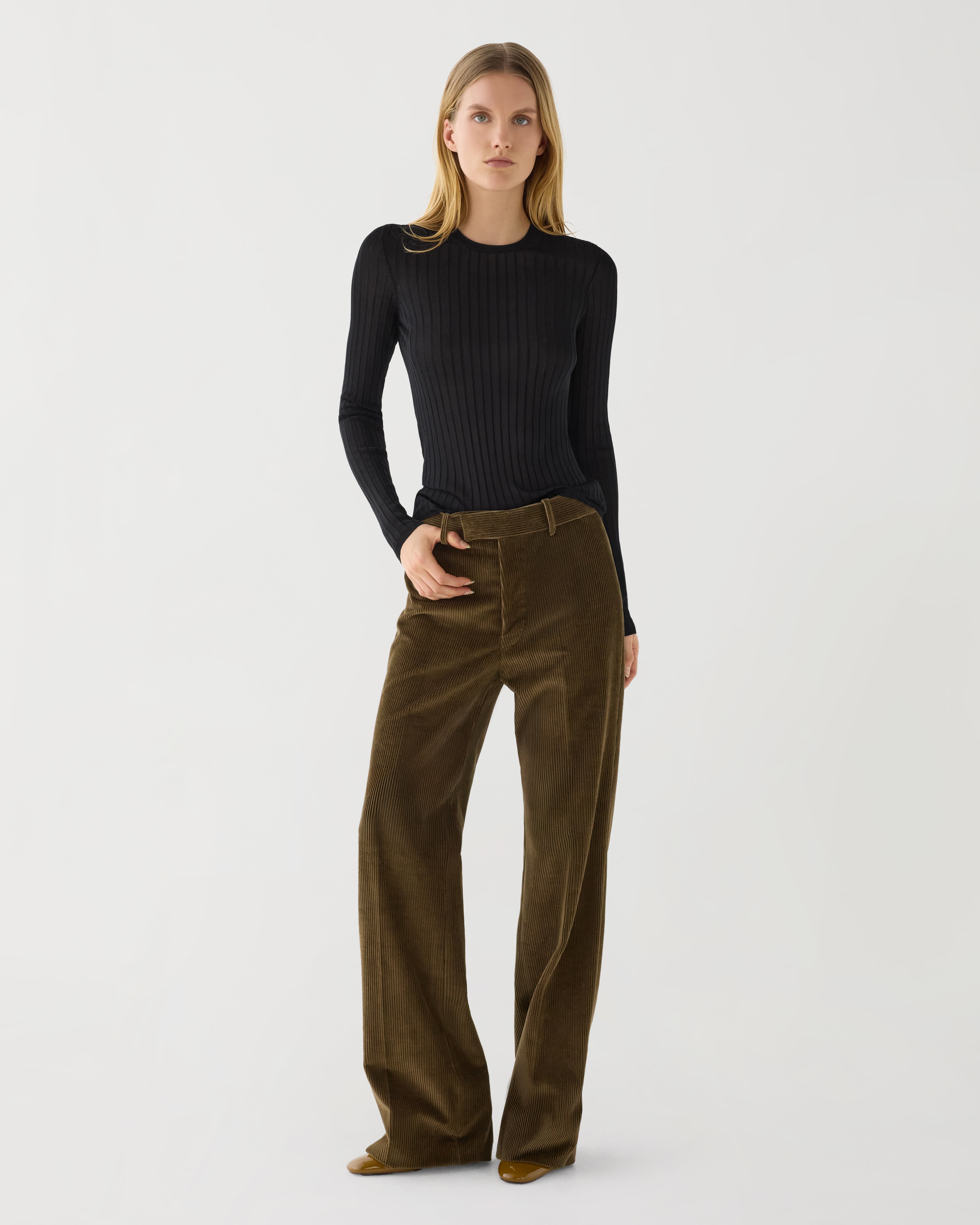 Taylor Trouser in Corduroy,  Khaki