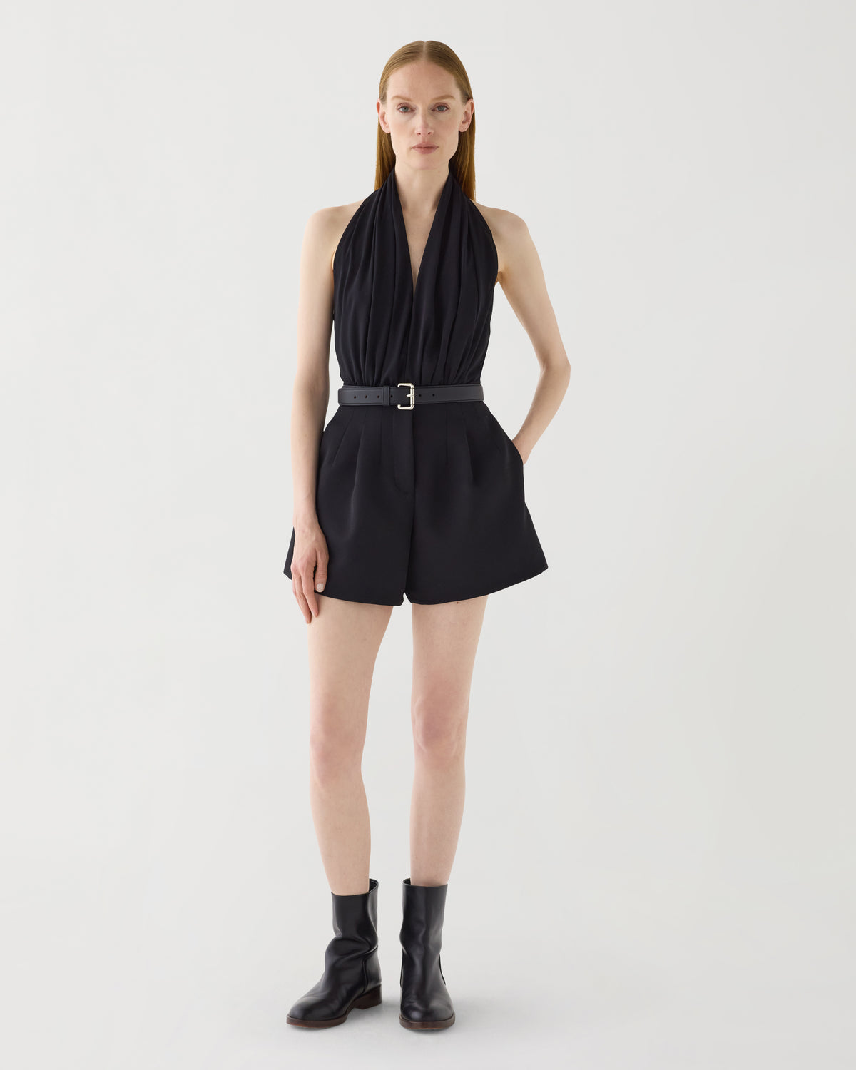 Black Tilly high-waist pleated front shorts in Grain de Poudre wool, tailored fit, side and back welt pockets