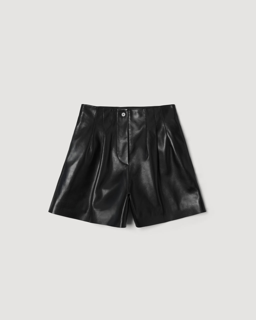 Tilly Short in black lightweight nappa leather packshot with high waist pleated front horn button