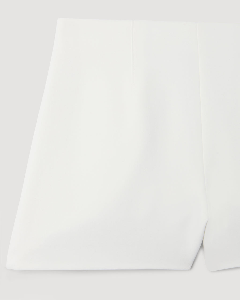 Luisa Short in Stretch Viscose Crepe, Off-White - Veronica De Piante