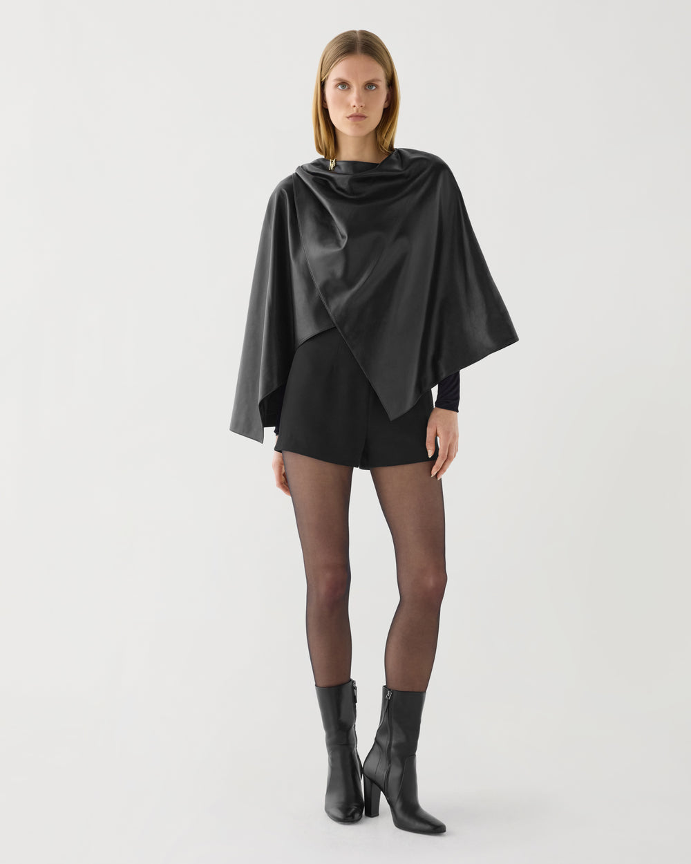 Keeva Cape in Lightweight Nappa Leather, Black