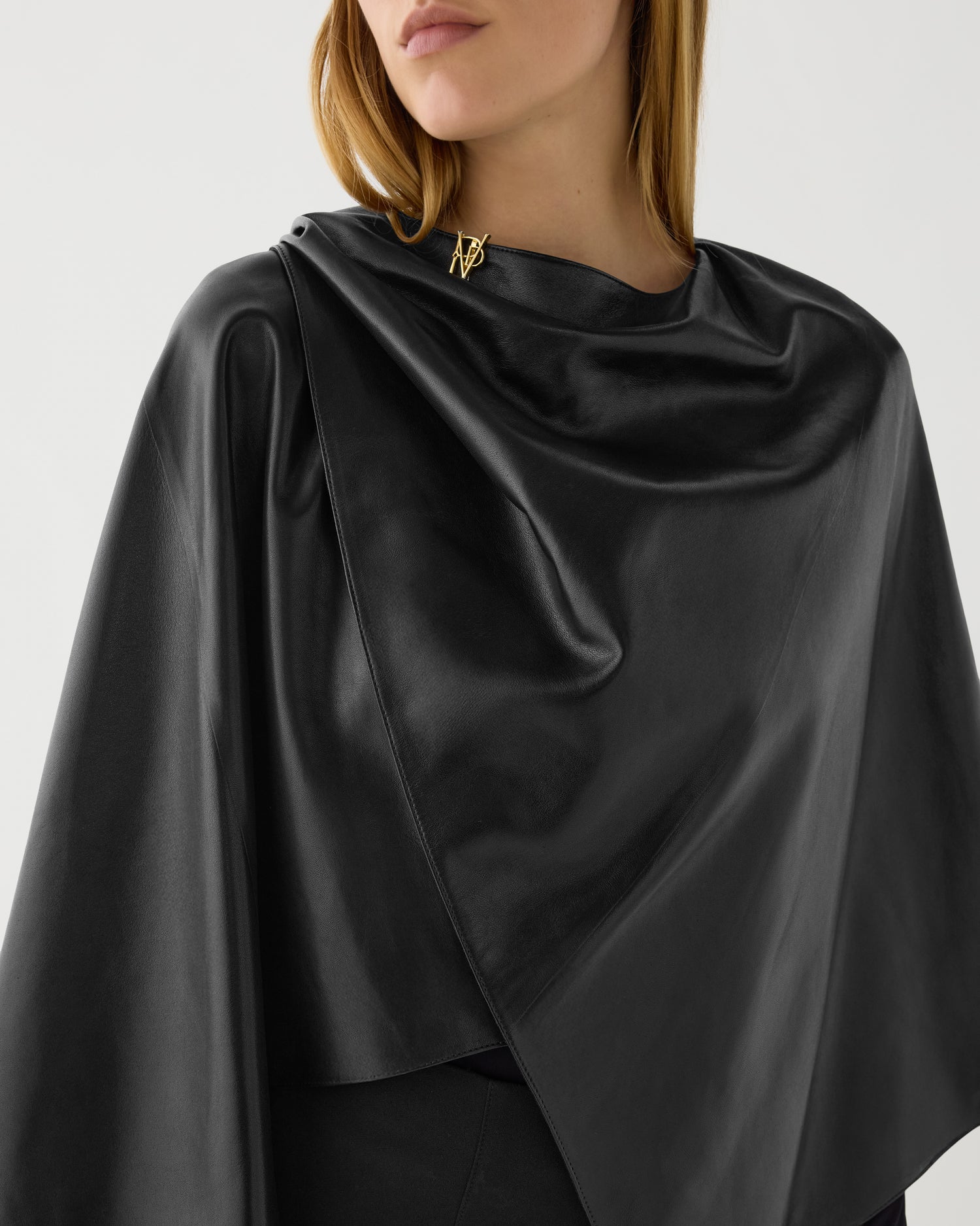 Keeva Cape in Lightweight Nappa Leather, Black