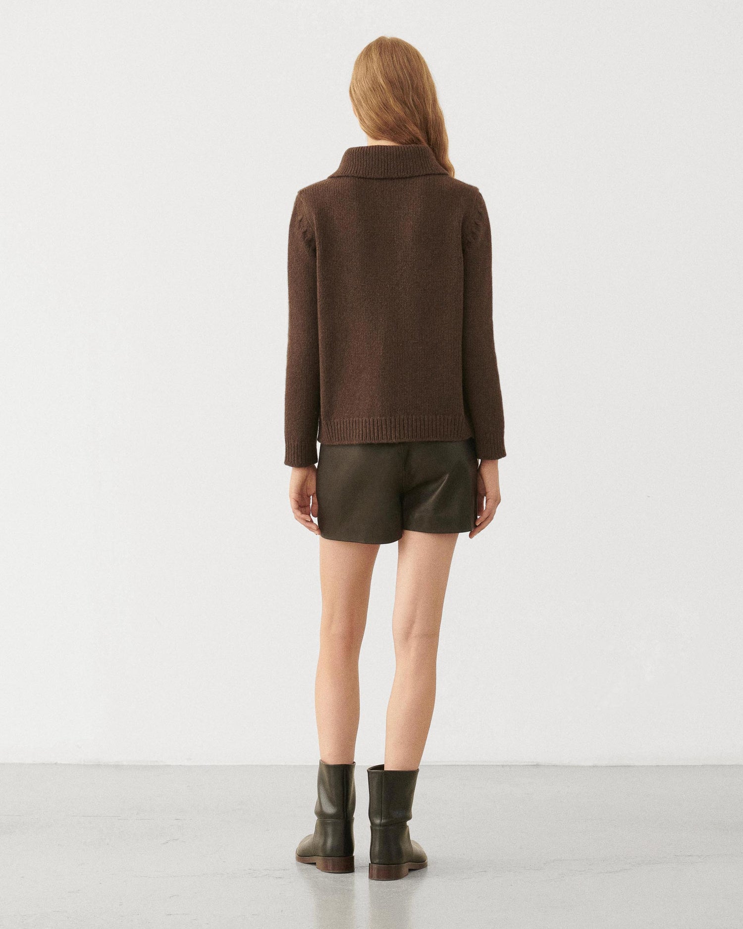 Ana Sweater in Cashmere, Chocolate