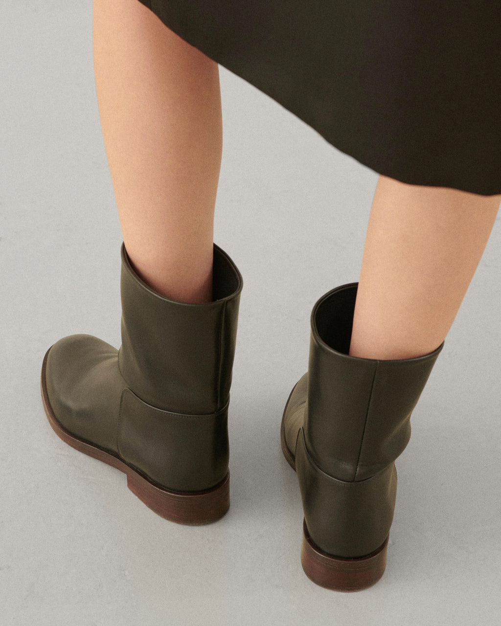 Margaux Ankle Boots in Leather, Black - Veronica De Piante