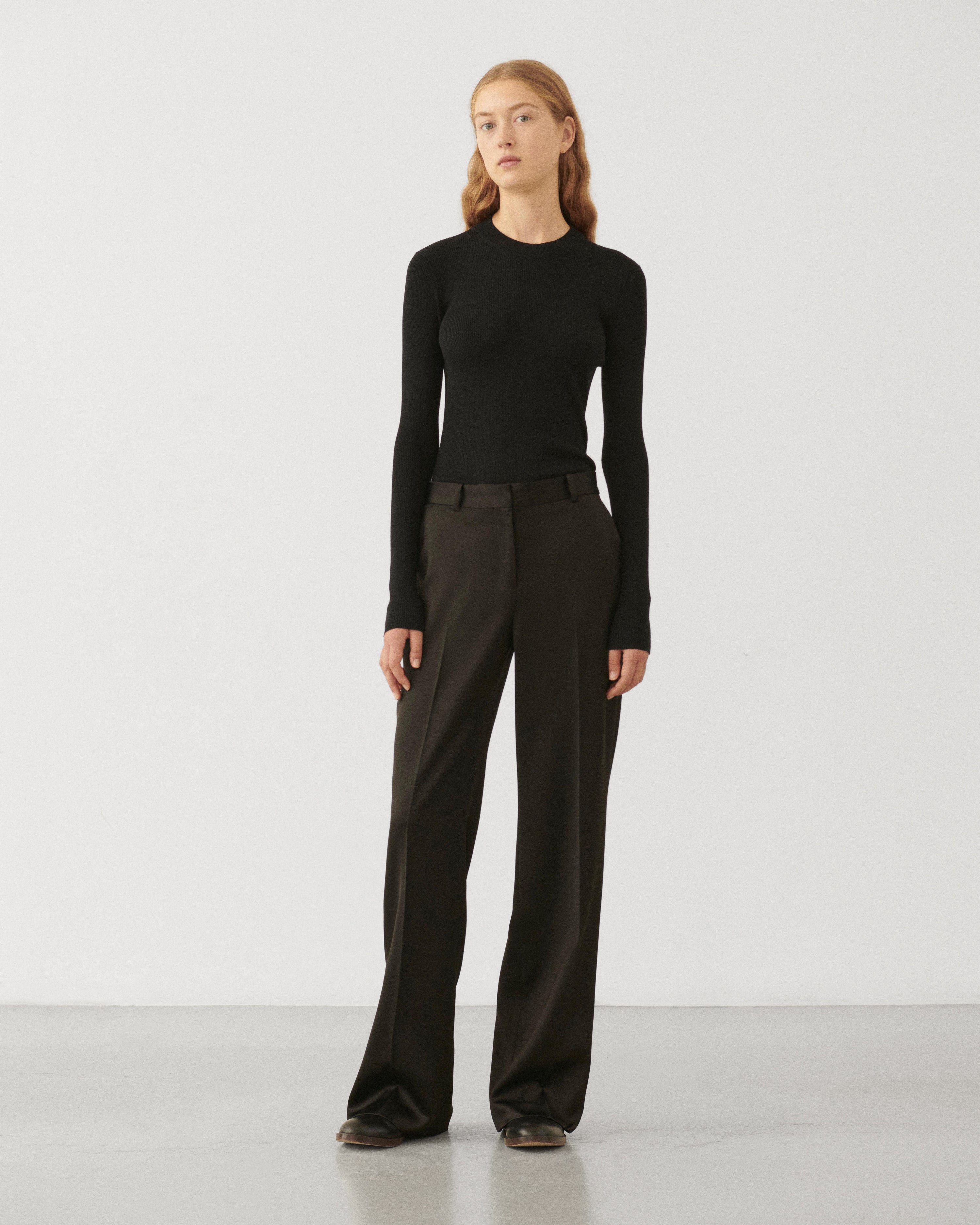 Anya Trousers in Heavy Viscose, Black