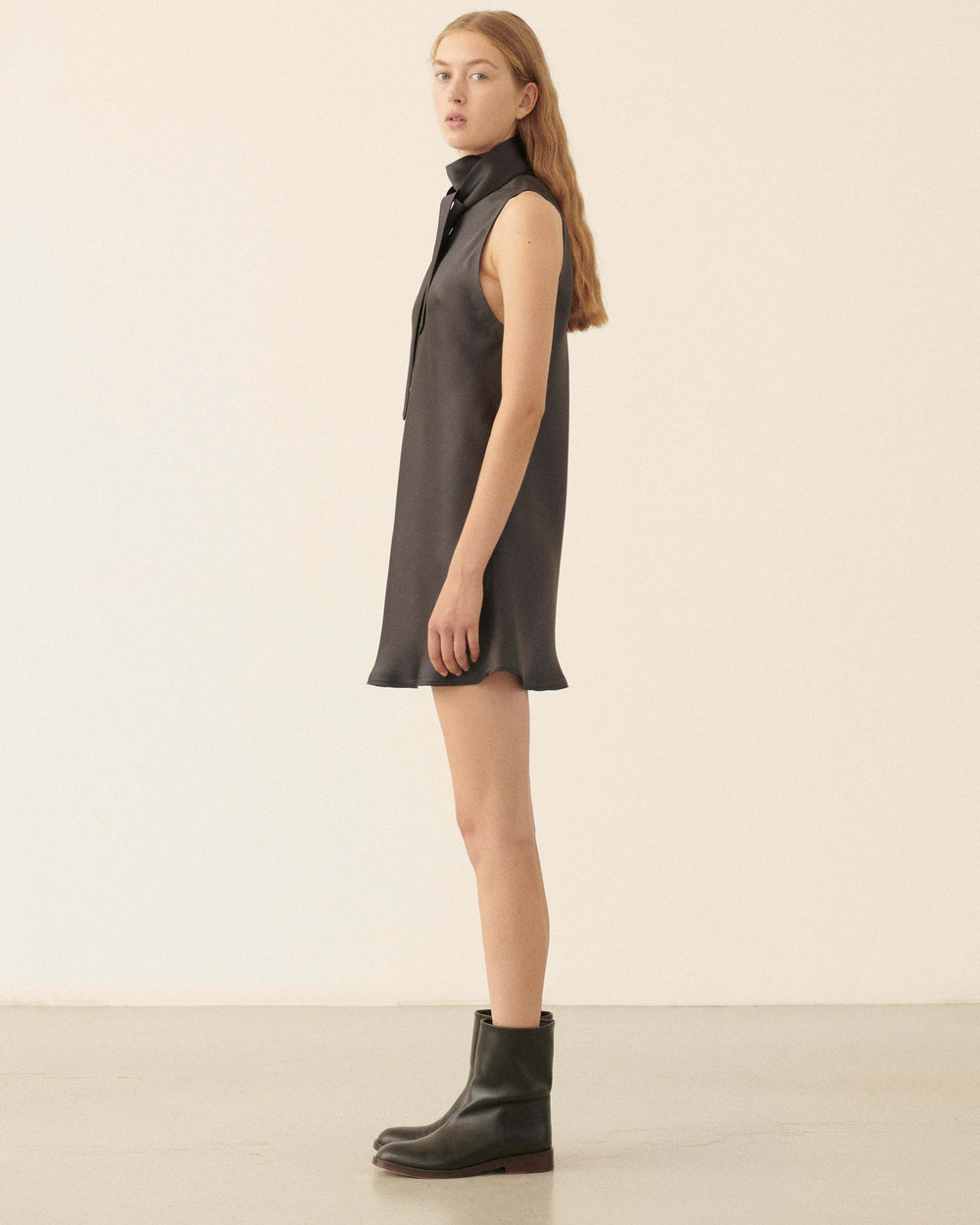 Lucia Dress in Double Silk, Grey - Veronica De Piante