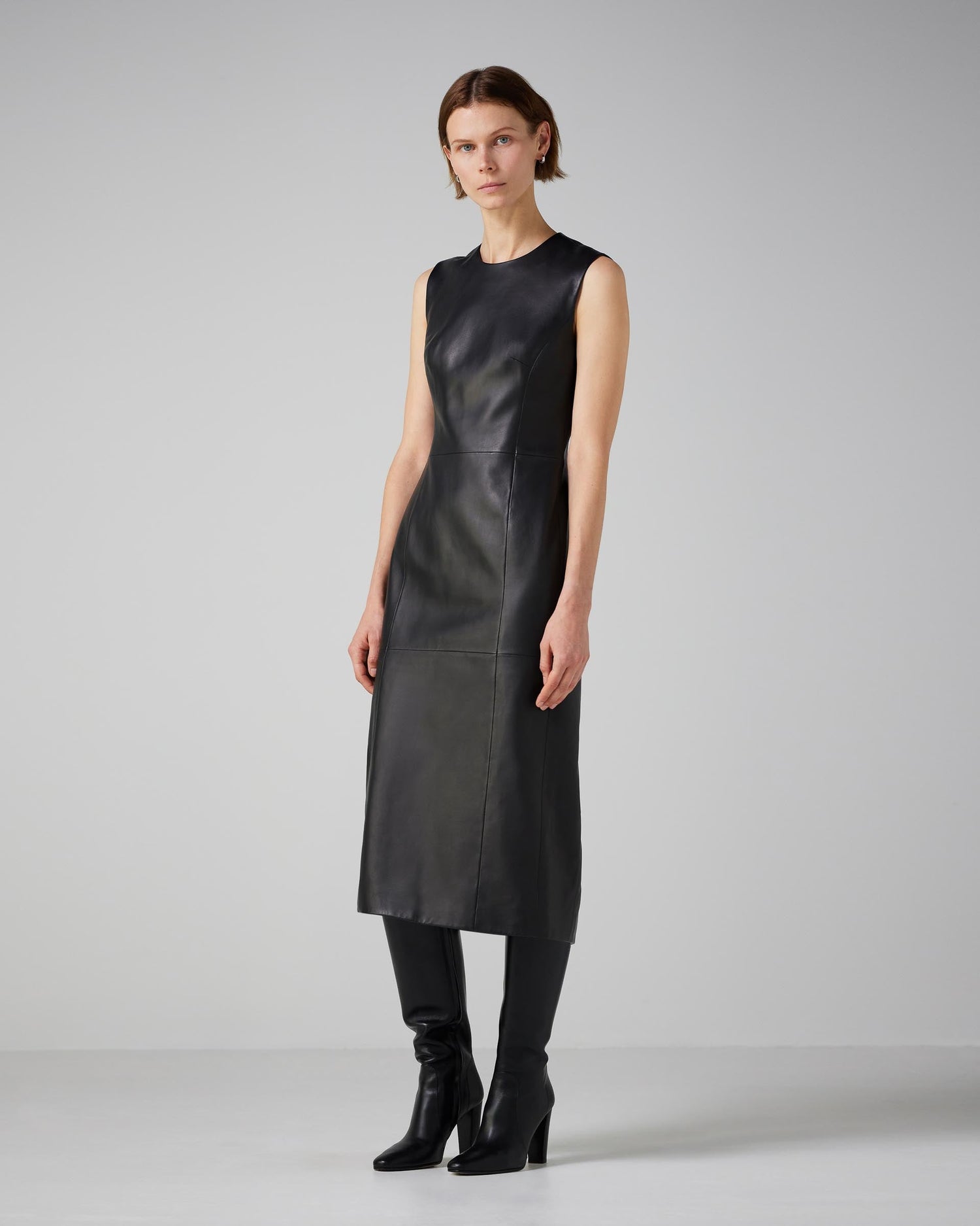 Grace Dress in Leather- Black