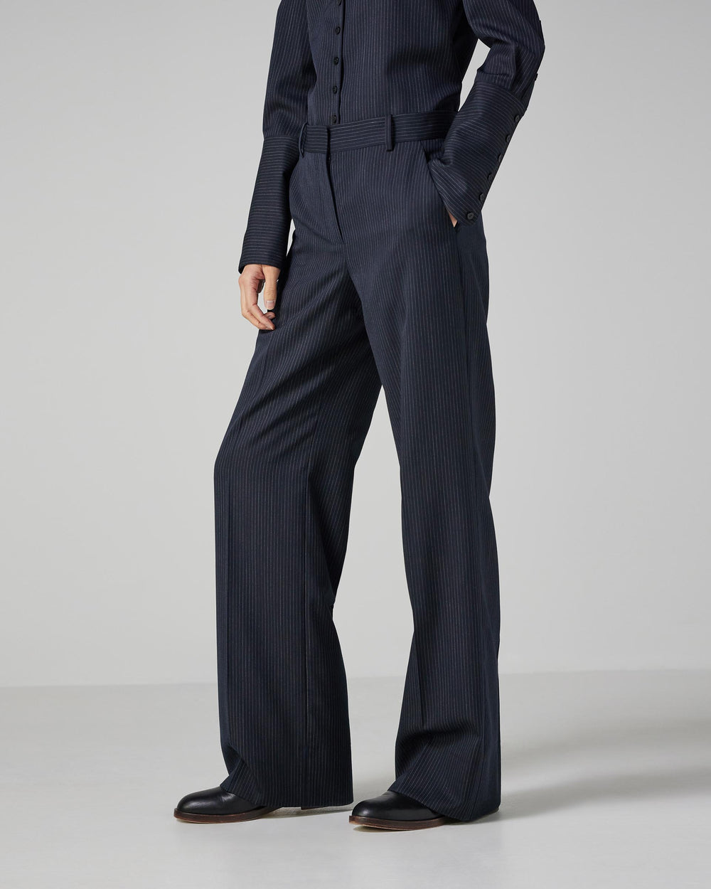 Anya Trousers in Wool, Navy Pinstripe