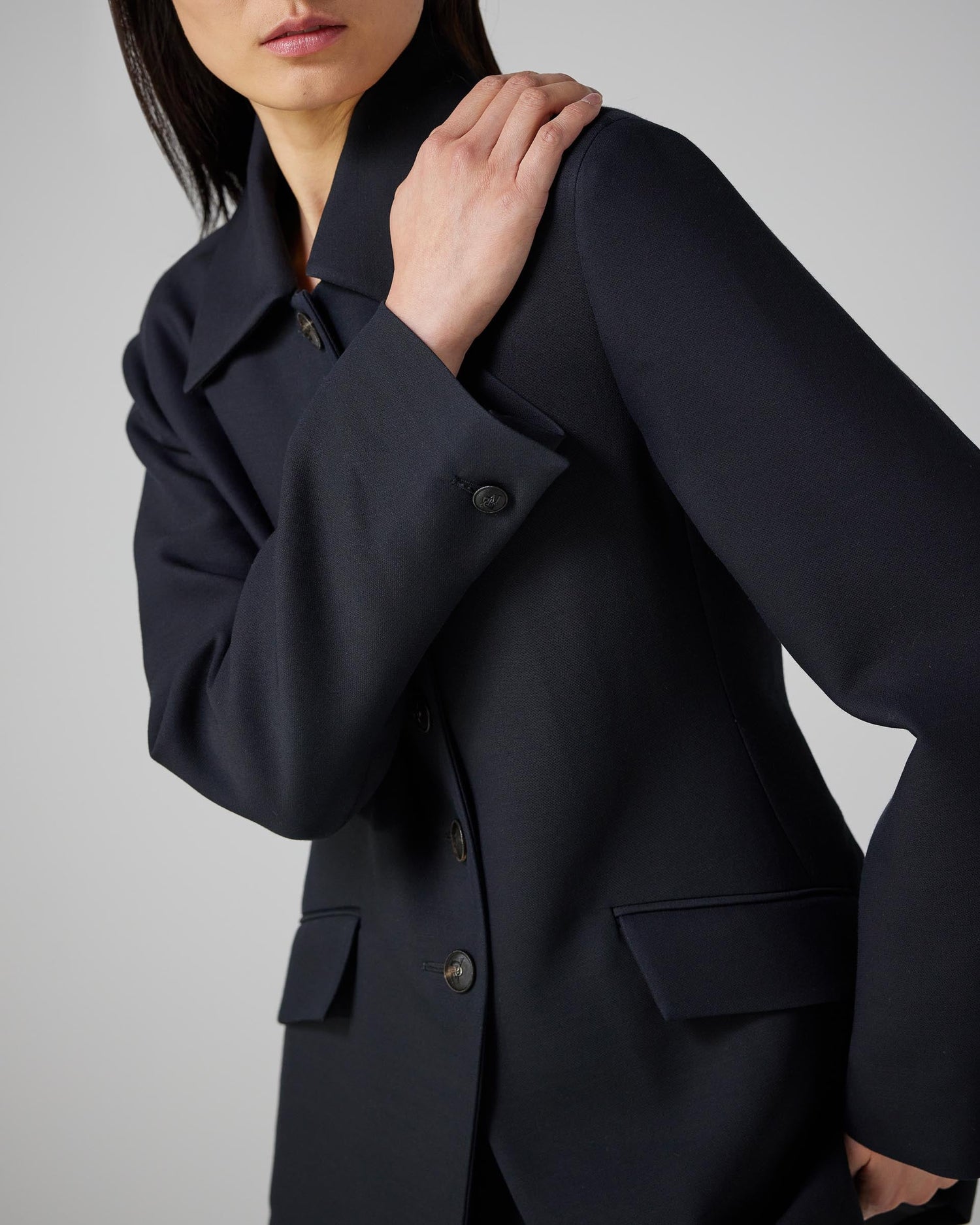 Rebecca Jacket in Wool Viscose- Black