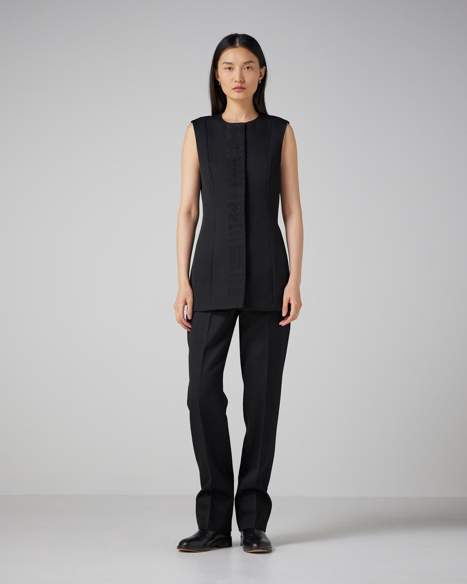 Gia Vest With SEP in Wool Twill, Black