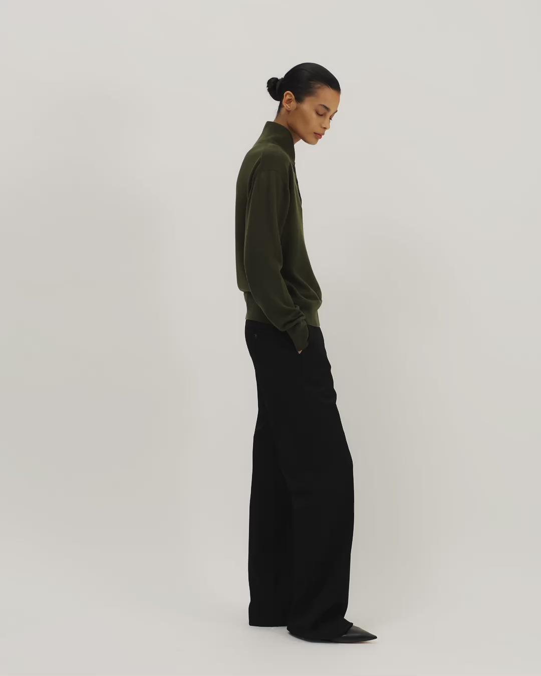 Alicia Sweater in Merino Wool, Olive