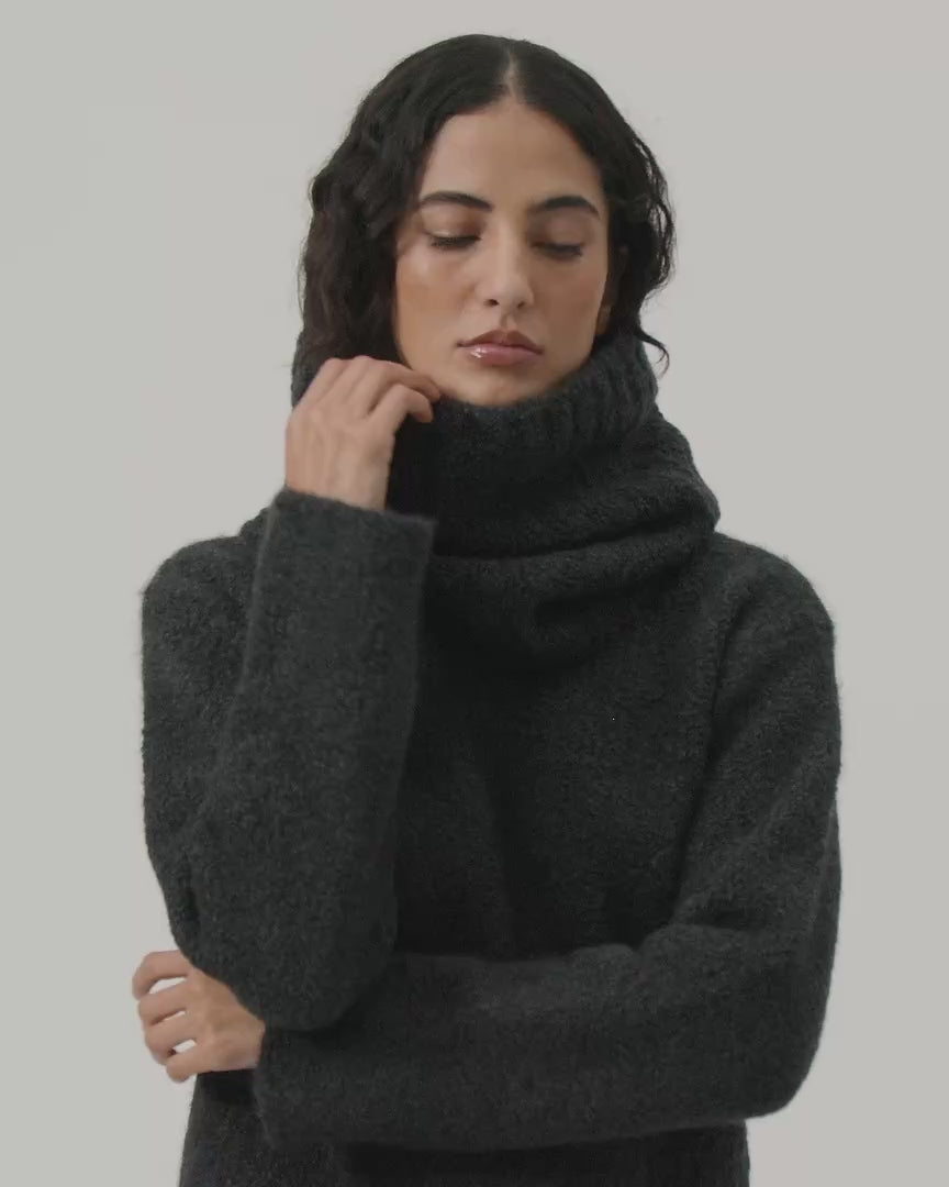 Lee Snood In Wool-Silk Boucle, Dark Gray Melange