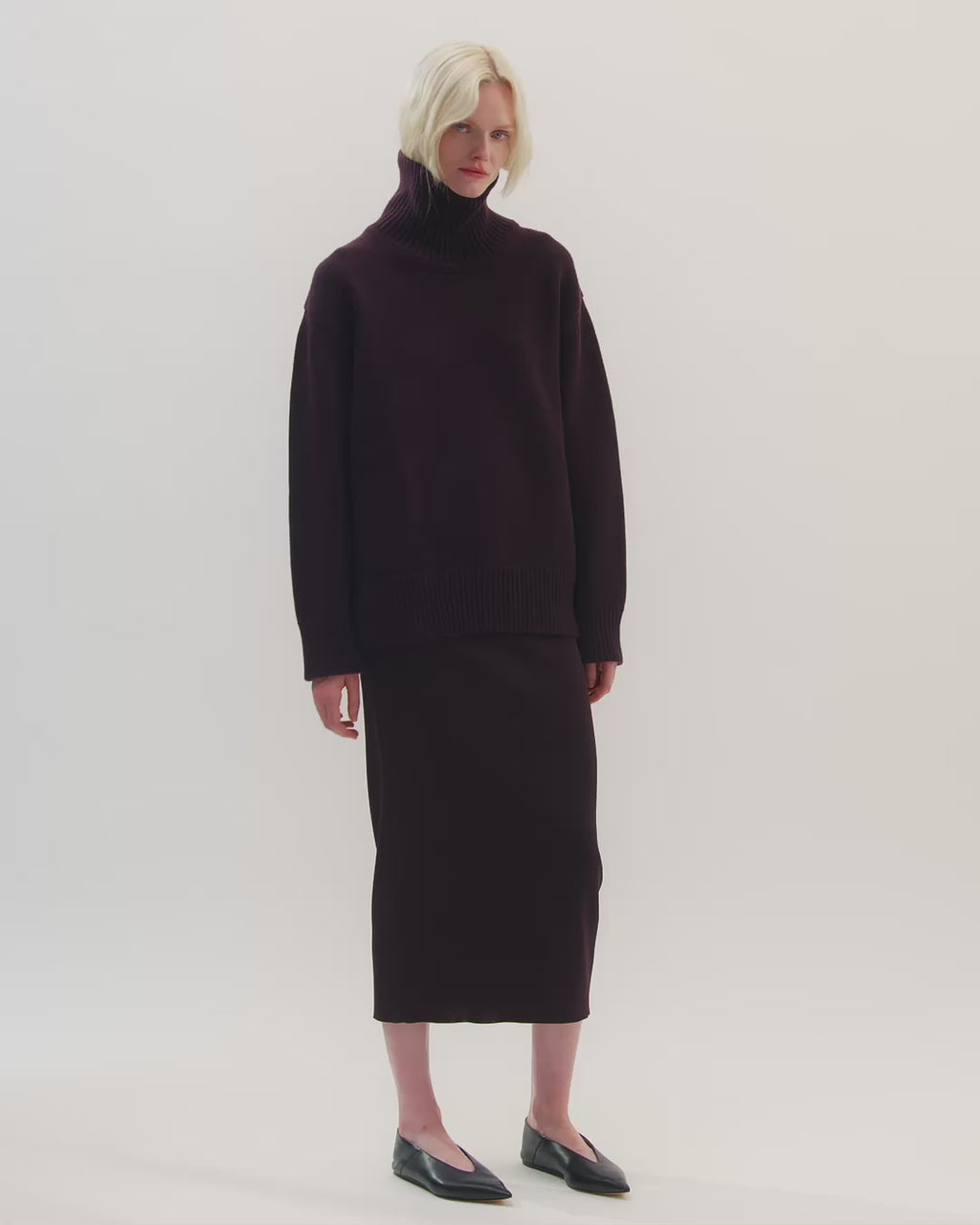 Delphine Sweater in Wool Cashmere, Deep Plum