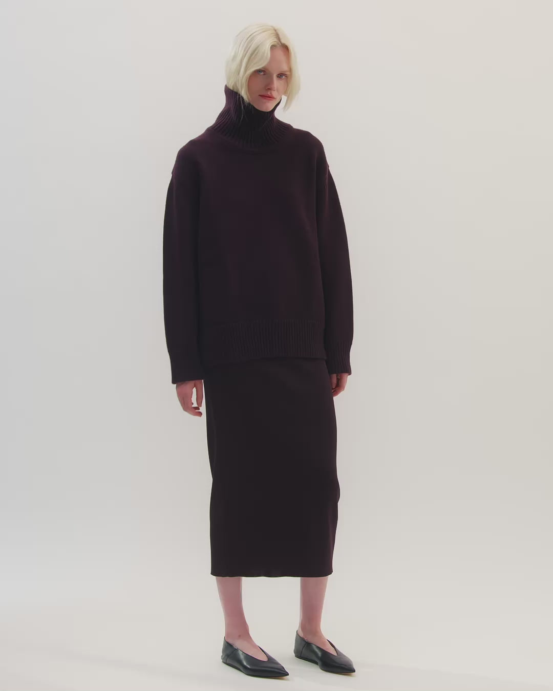 Delphine Sweater in Wool Cashmere, Deep Plum
