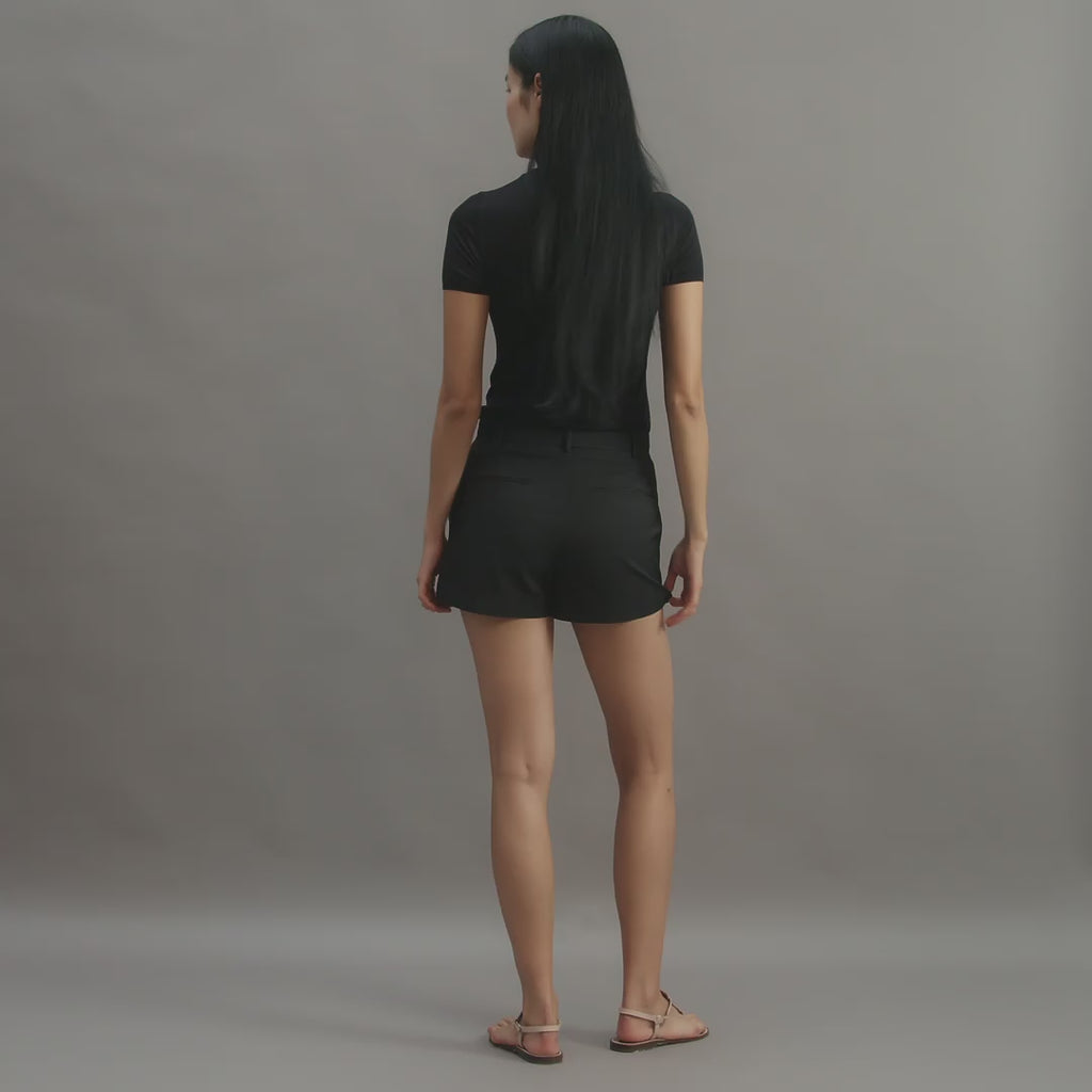 Belle Shorts in Silk, Black