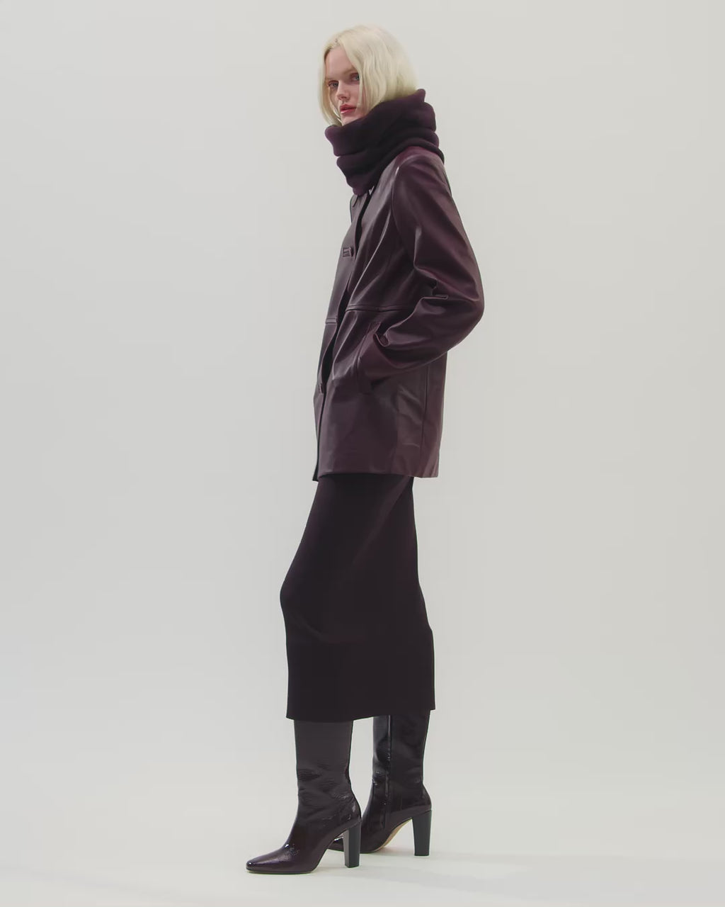 Fleur Snood in Wool Cashmere, Deep Plum