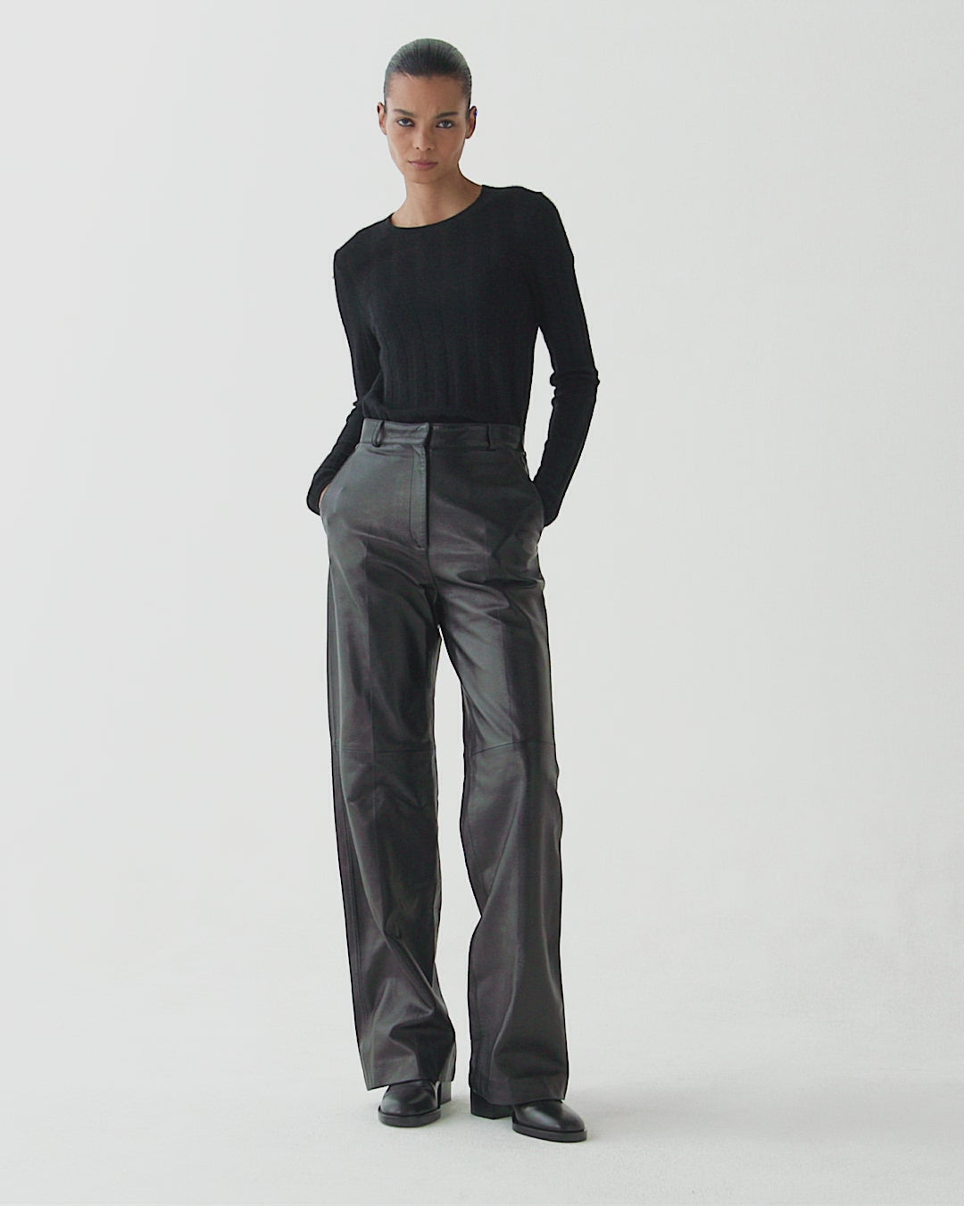 Audrey Trousers in Leather, Black