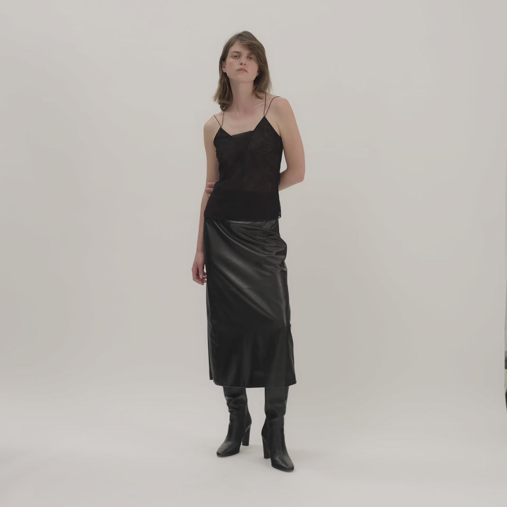 Mariana Camisole in Lace, Black