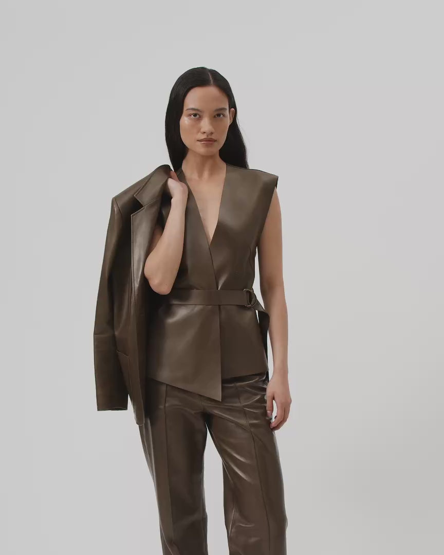 Matilda Top In Plongé Leather, Dark Olive